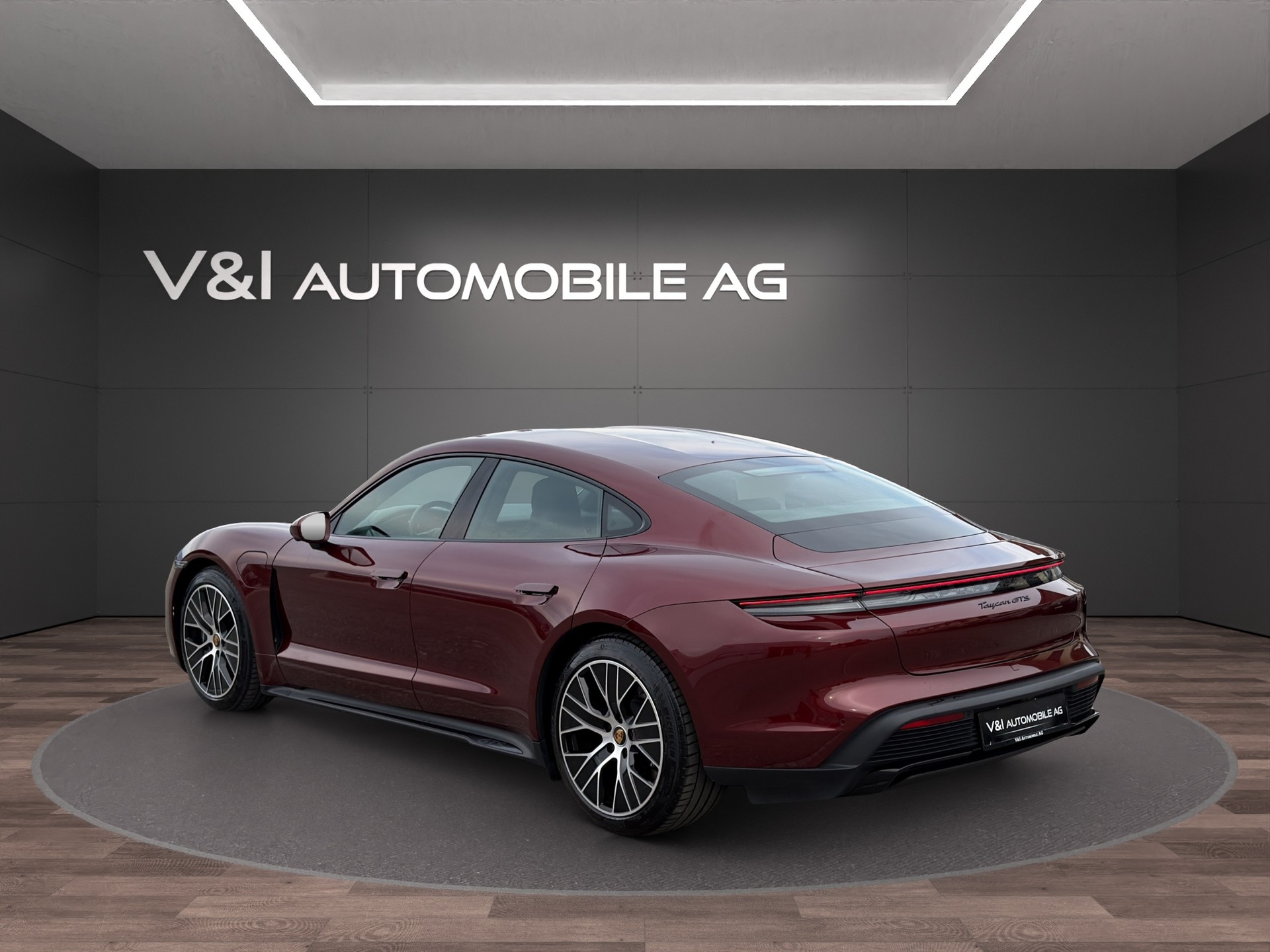 PORSCHE Taycan GTS / CH-Fahrzeug-image-3