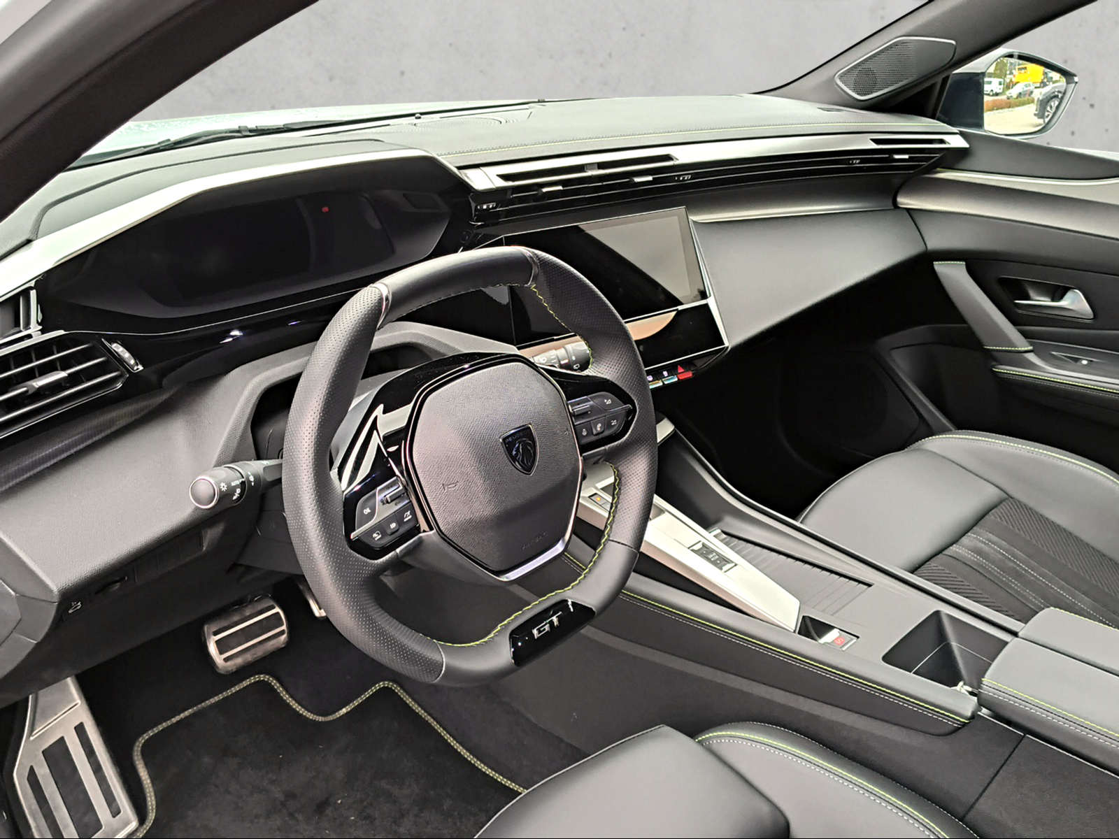 PEUGEOT 308 SW 1.2 Hybrid GT-image-11