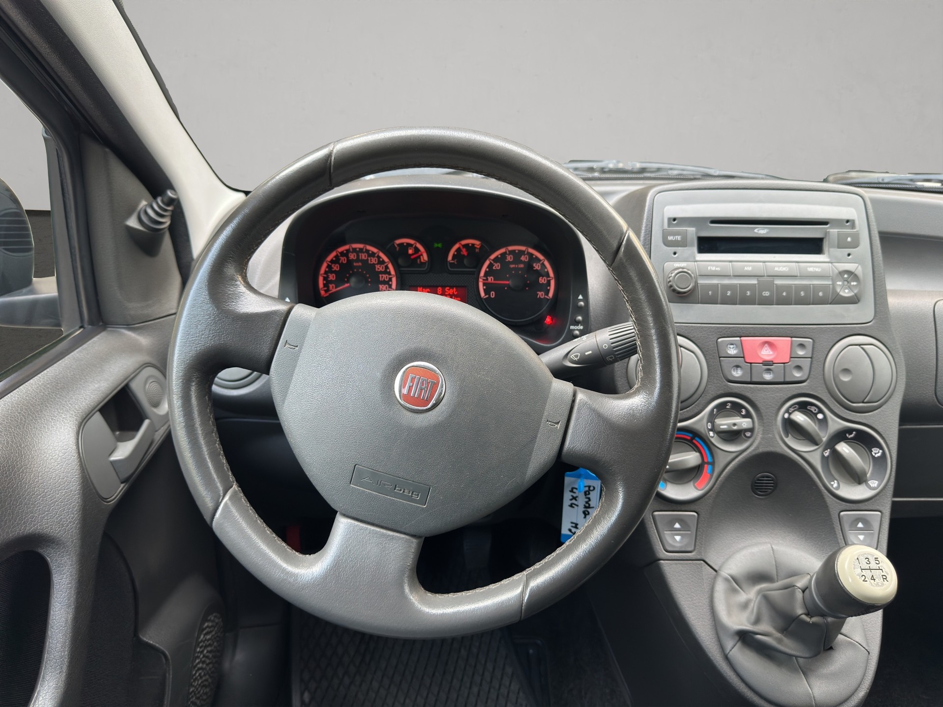 FIAT Panda 1.3 16V JTD Climbing 4x4-image-7
