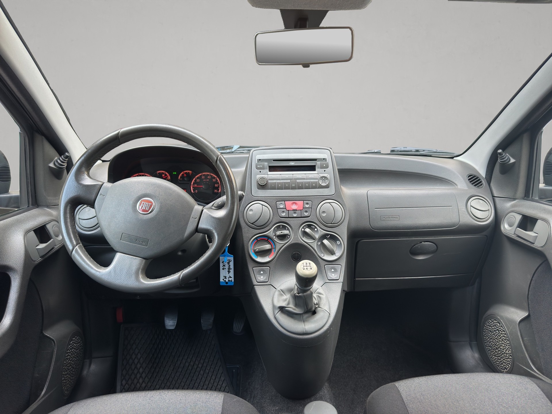FIAT Panda 1.3 16V JTD Climbing 4x4-image-6