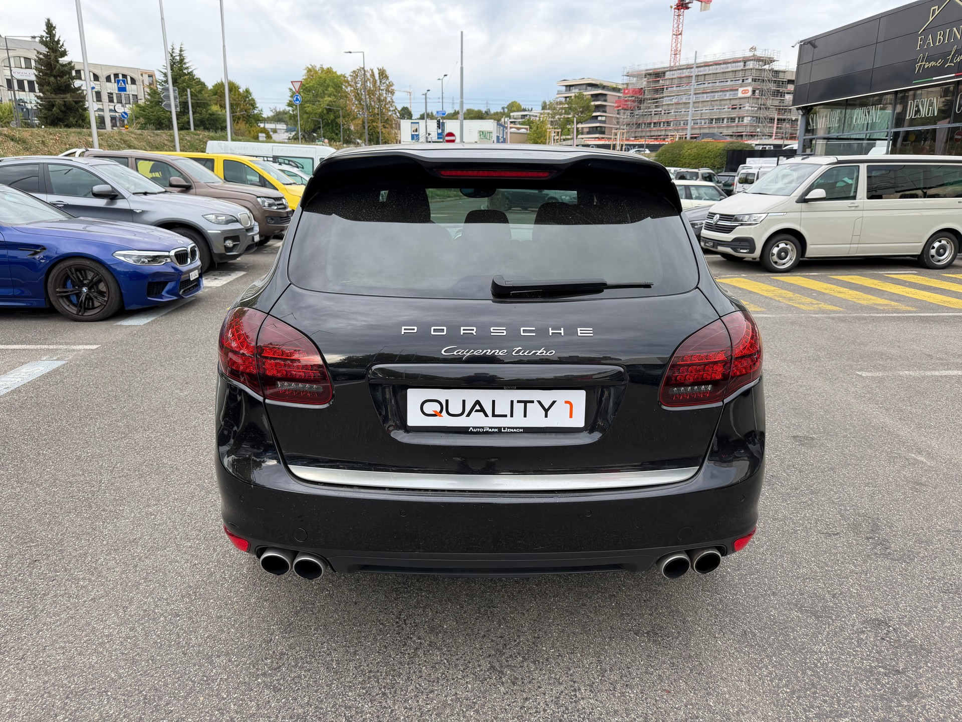 PORSCHE Cayenne Turbo-image-4