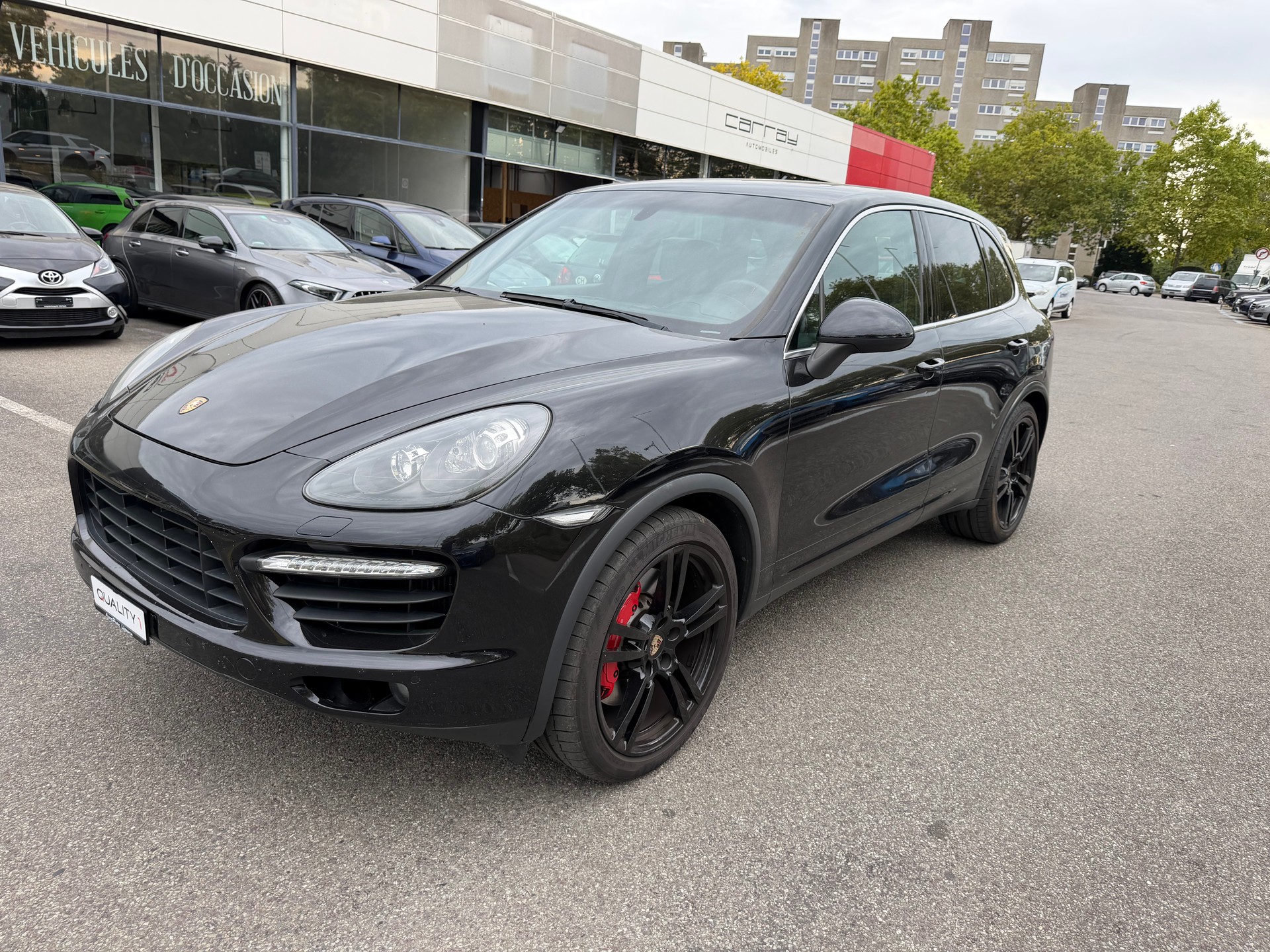 PORSCHE Cayenne Turbo-image-0