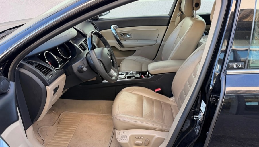 RENAULT Latitude 3.0 dCi Initiale active-shift-image-4