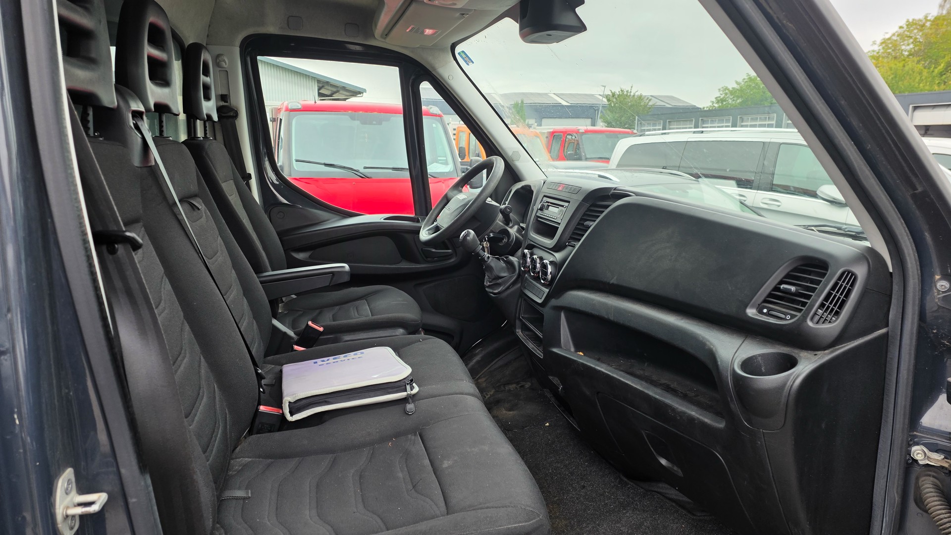 IVECO 35 C 21-image-4