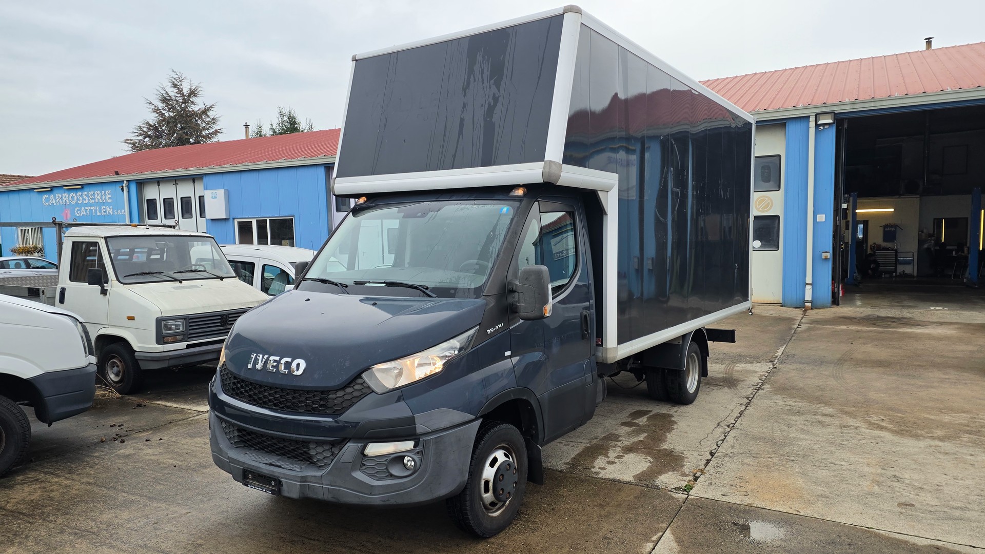 IVECO 35 C 21-image-0