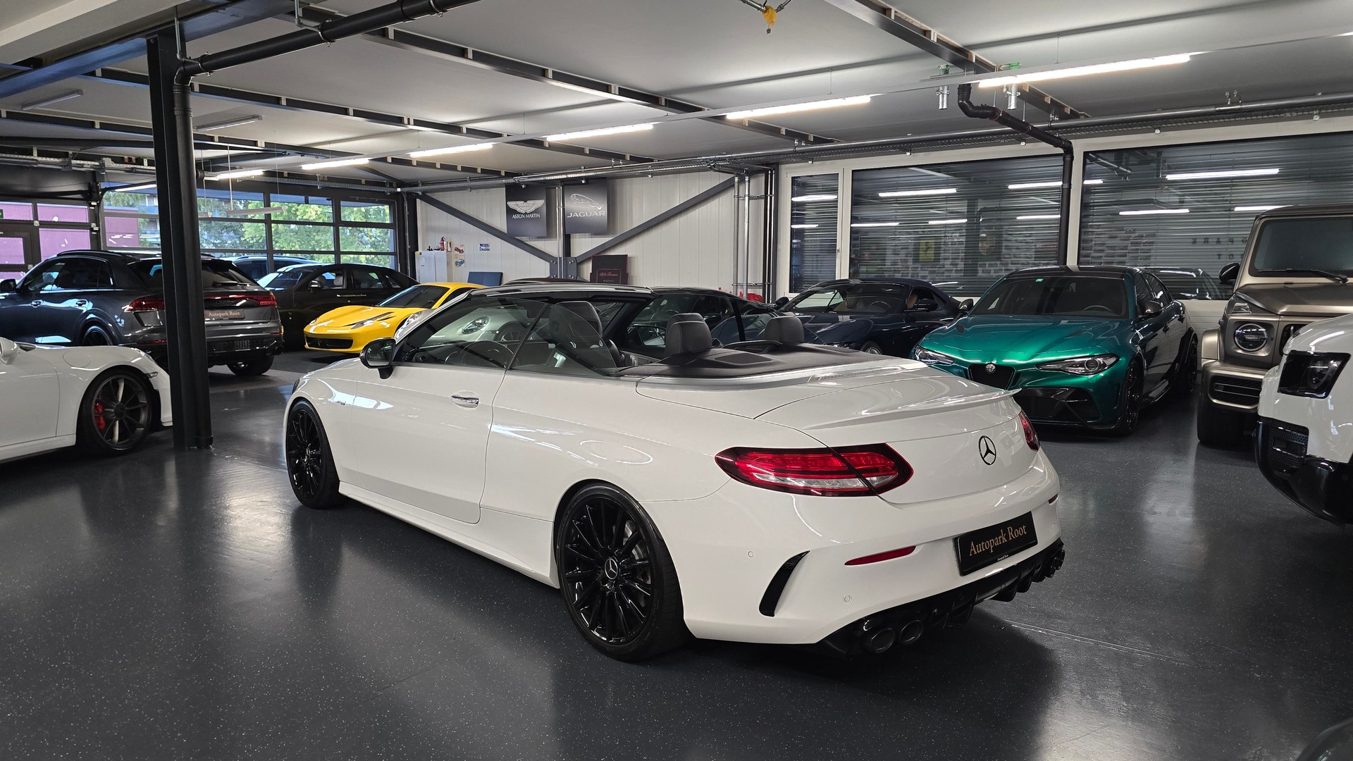 MERCEDES-BENZ C 43 Cabriolet AMG 4Matic 9G-Tronic-image-8