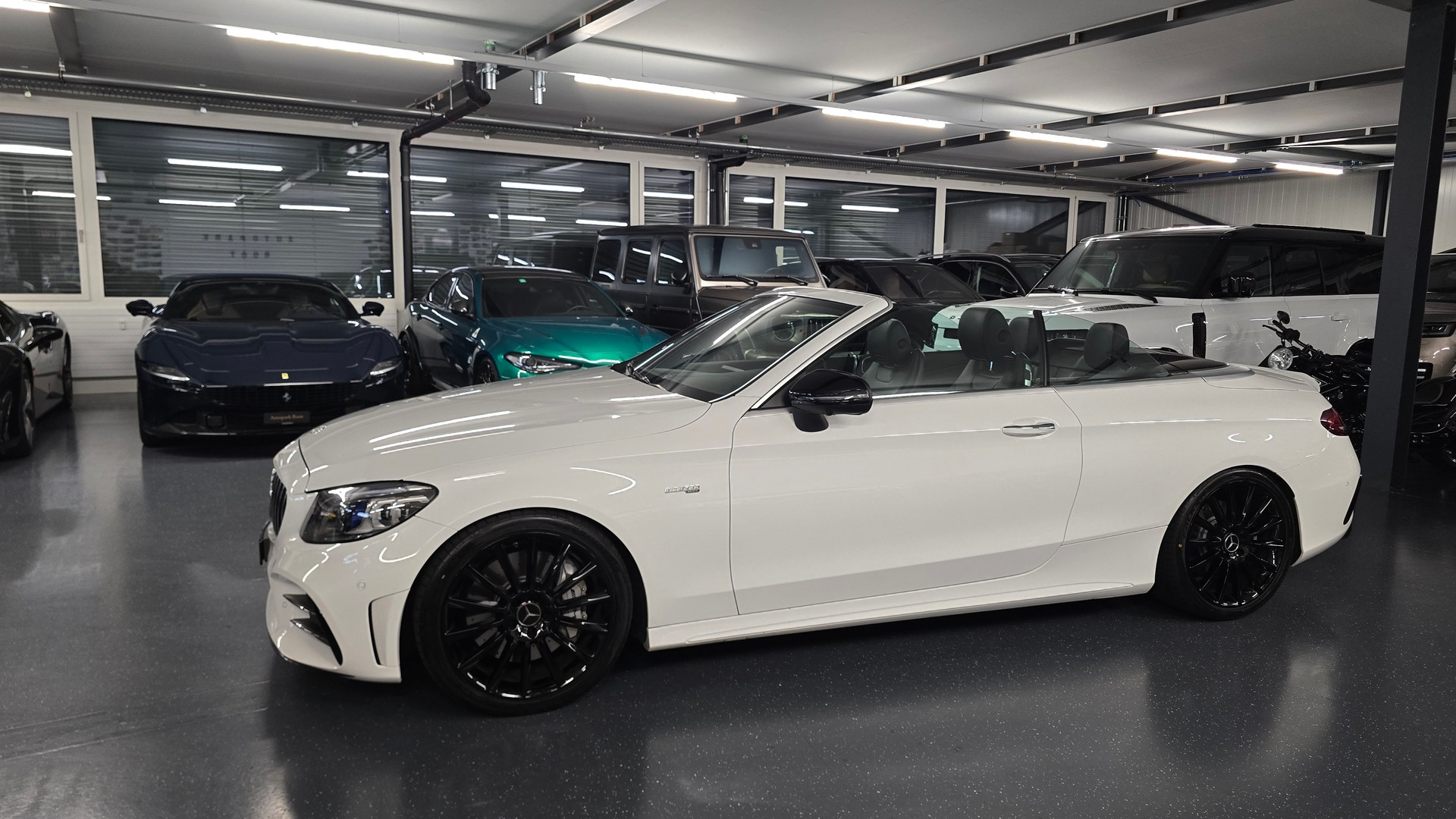 MERCEDES-BENZ C 43 Cabriolet AMG 4Matic 9G-Tronic-image-11