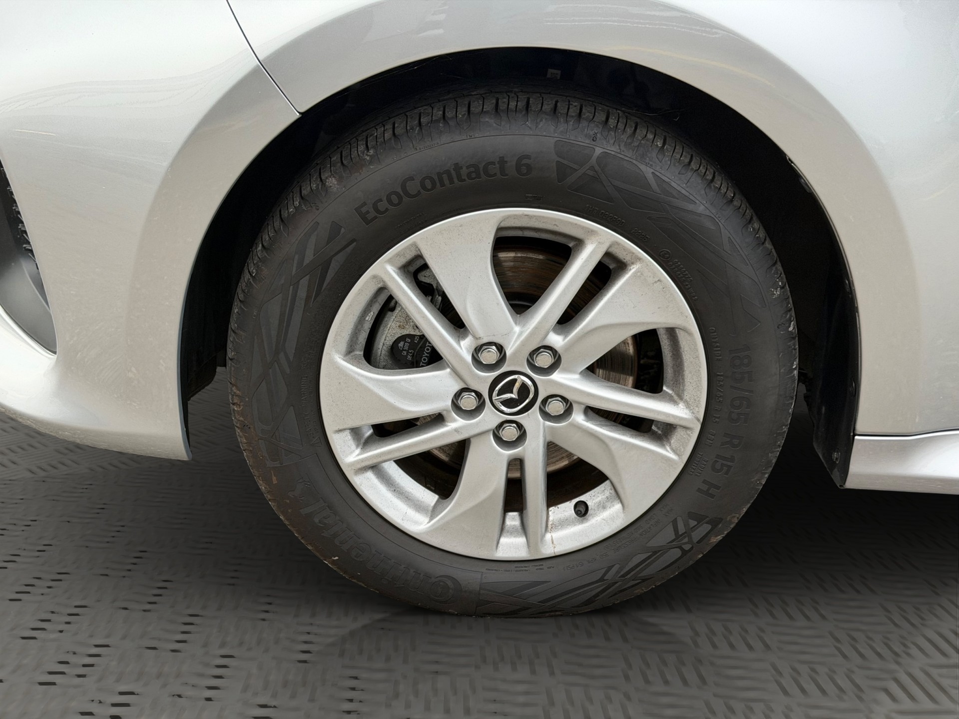 MAZDA 2 Hybrid Centre-line-image-26