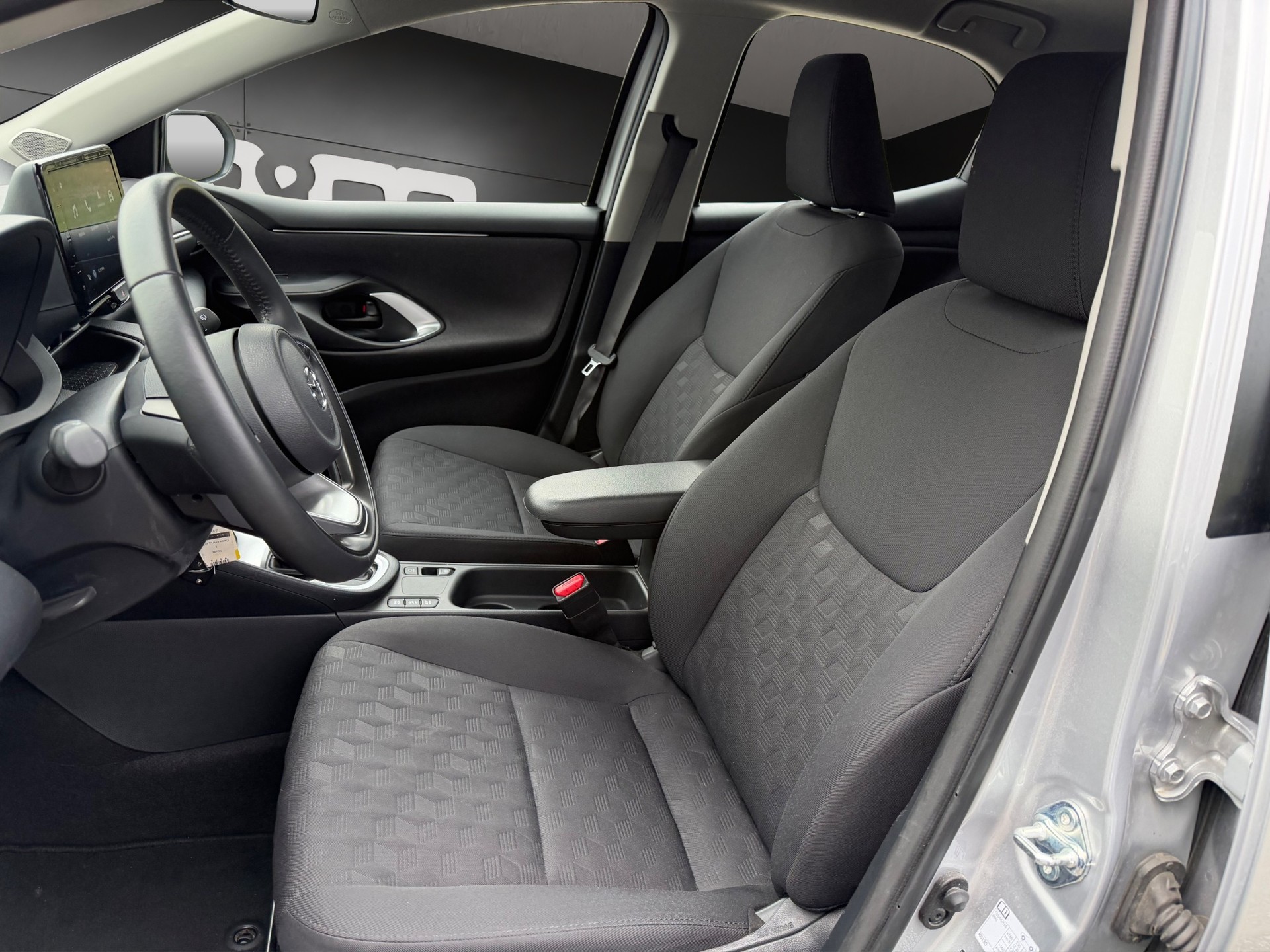 MAZDA 2 Hybrid Centre-line-image-9