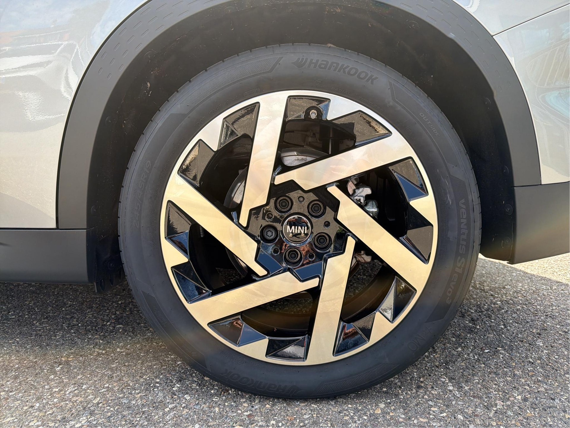 MINI Countryman SE ALL4-image-8