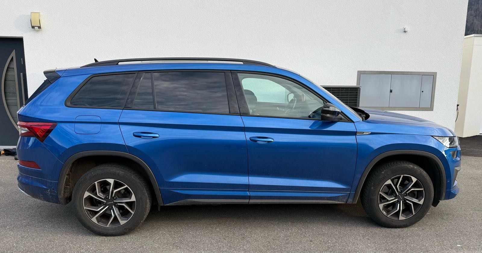 SKODA 2.0 TSI Sportline DSG-image-0