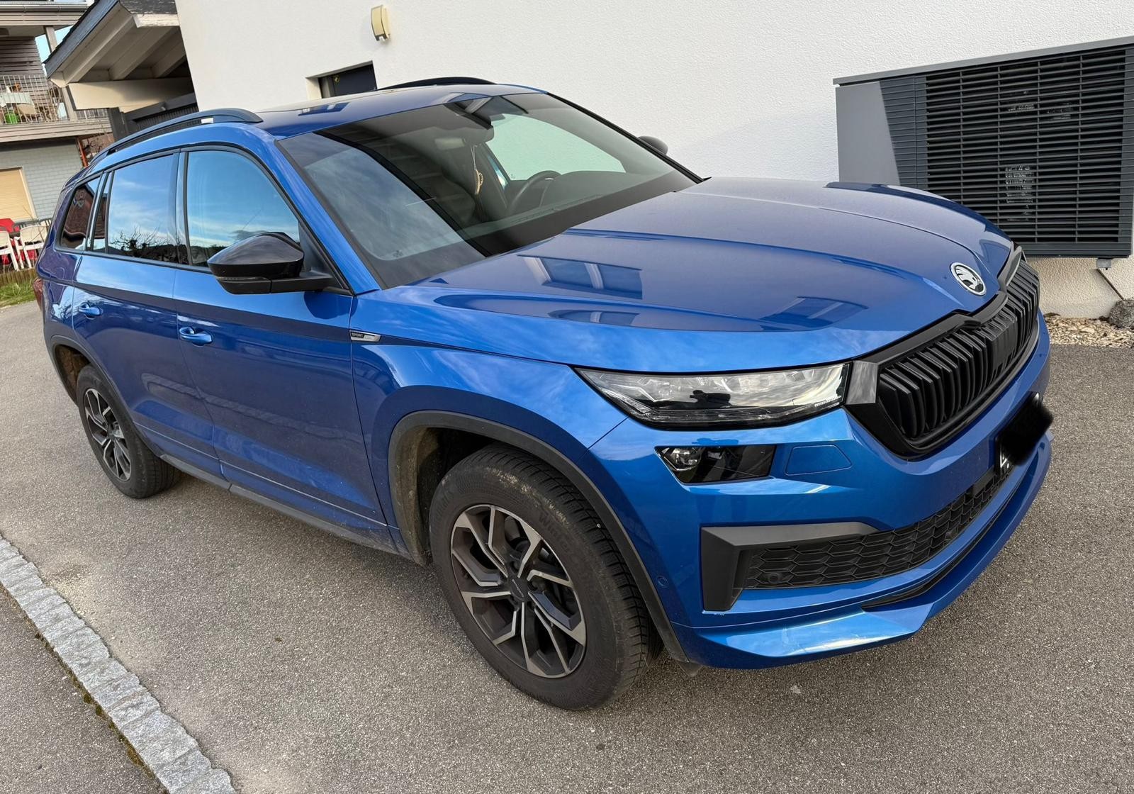 SKODA 2.0 TSI Sportline DSG-image-4
