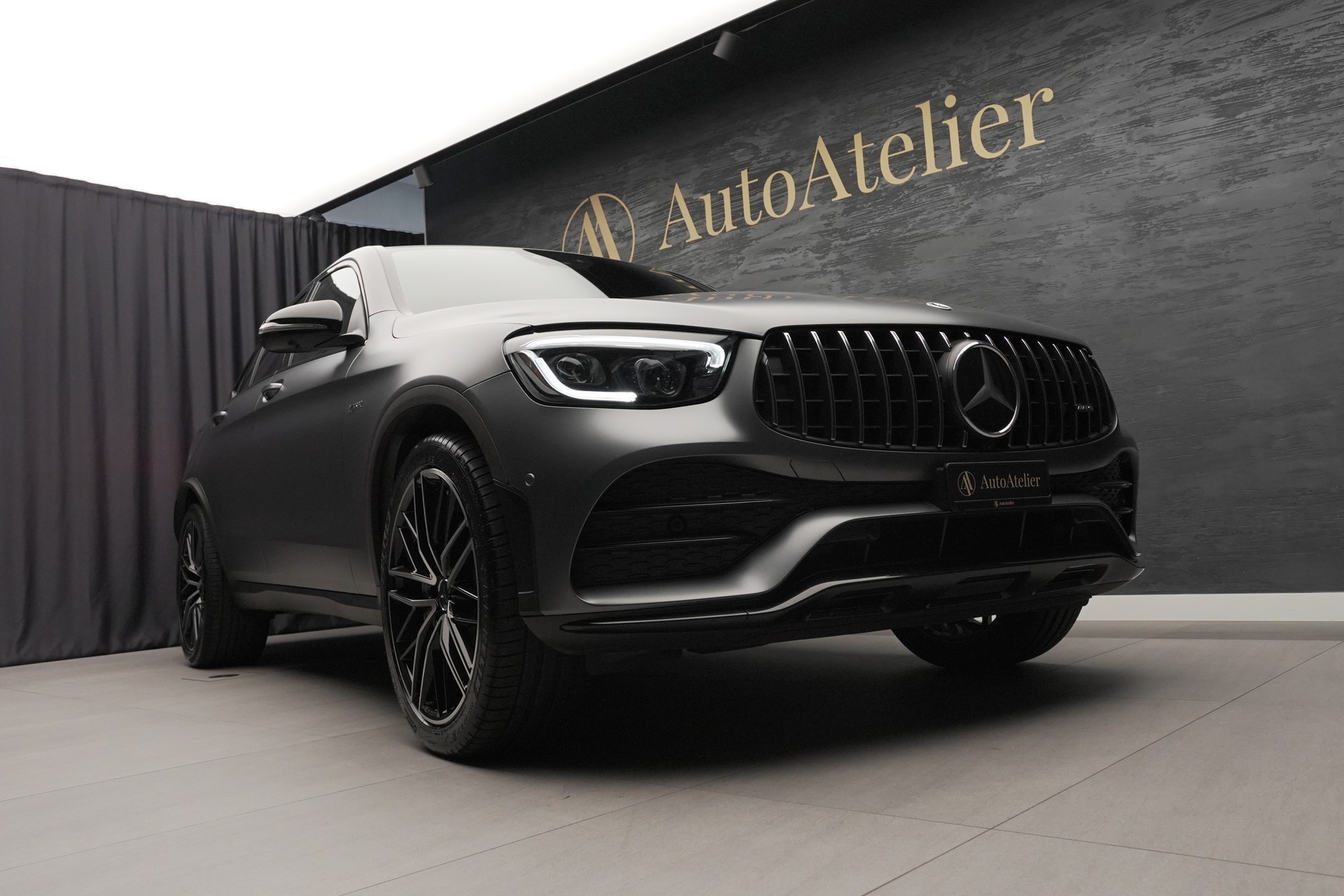 MERCEDES-BENZ GLC Coupé 43 AMG 4Matic 9G-Tronic-image-4
