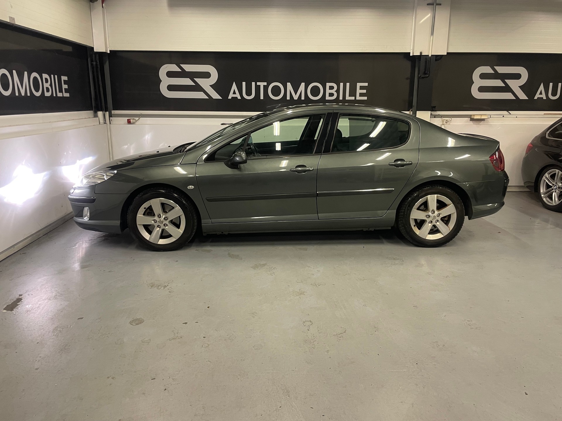 PEUGEOT 407 3.0 SV Executive Automatic-image-7