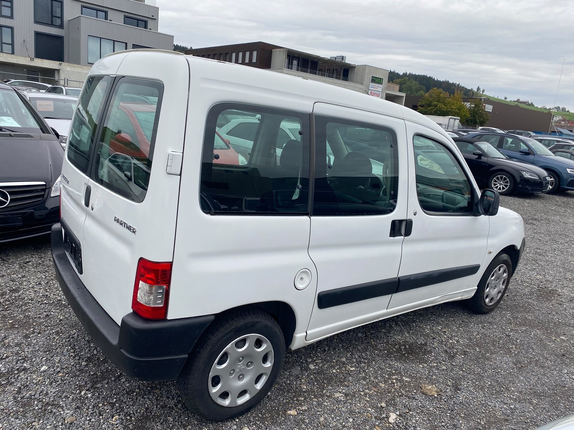 PEUGEOT Partner 1.4 Urban-image-4