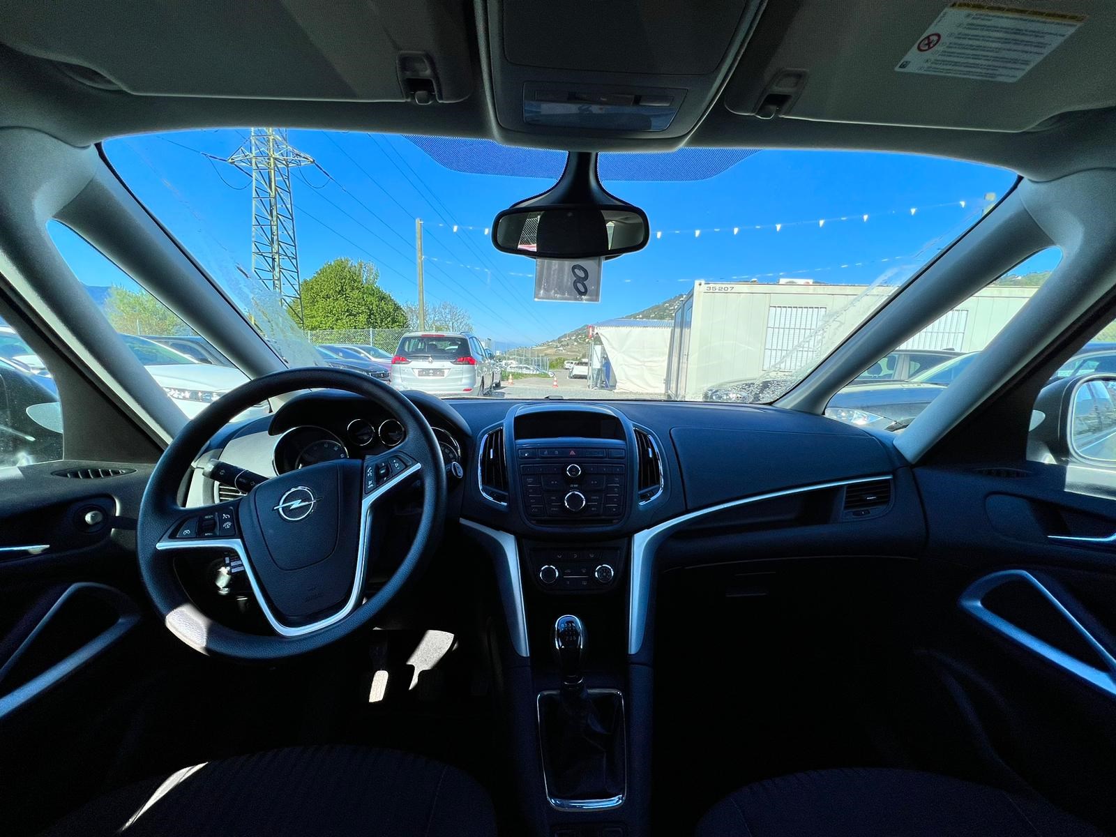 OPEL Zafira Tourer 1.6i 16V CNG Turbo Cosmo-image-9