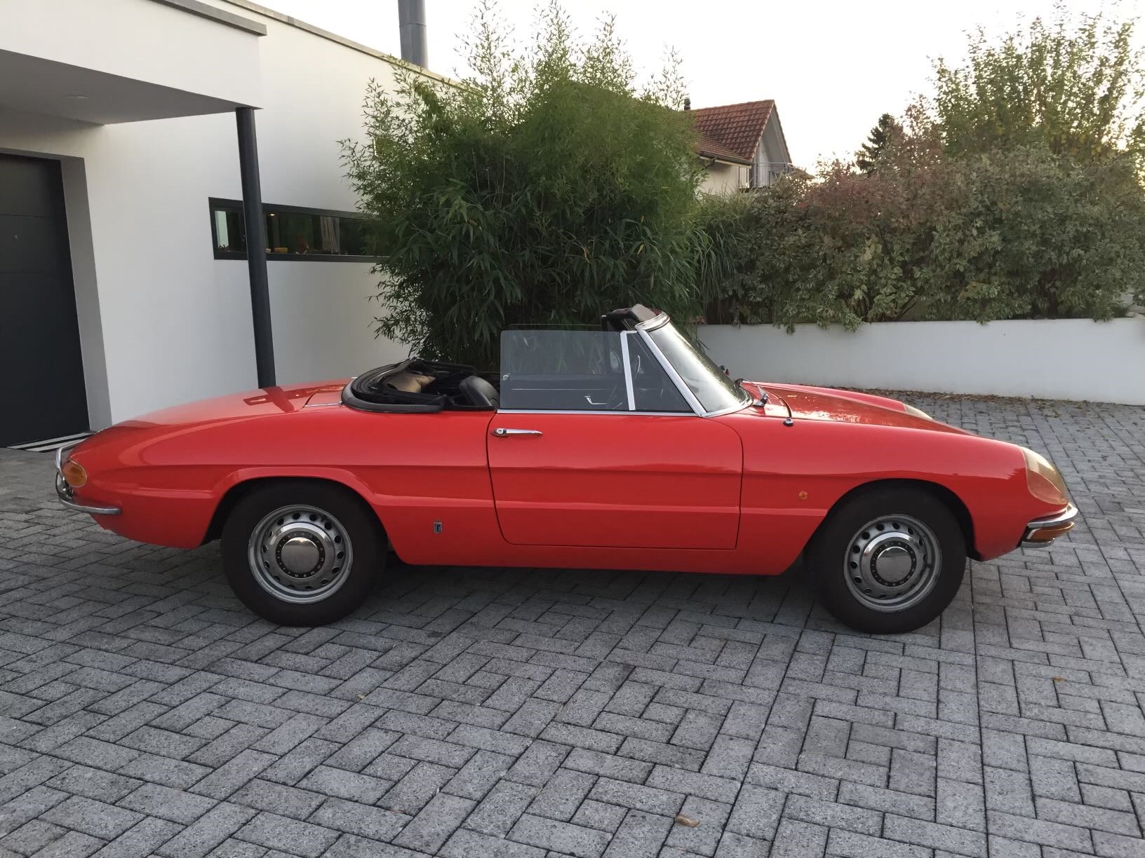 ALFA ROMEO SPIDER 1300 Junior-image-1