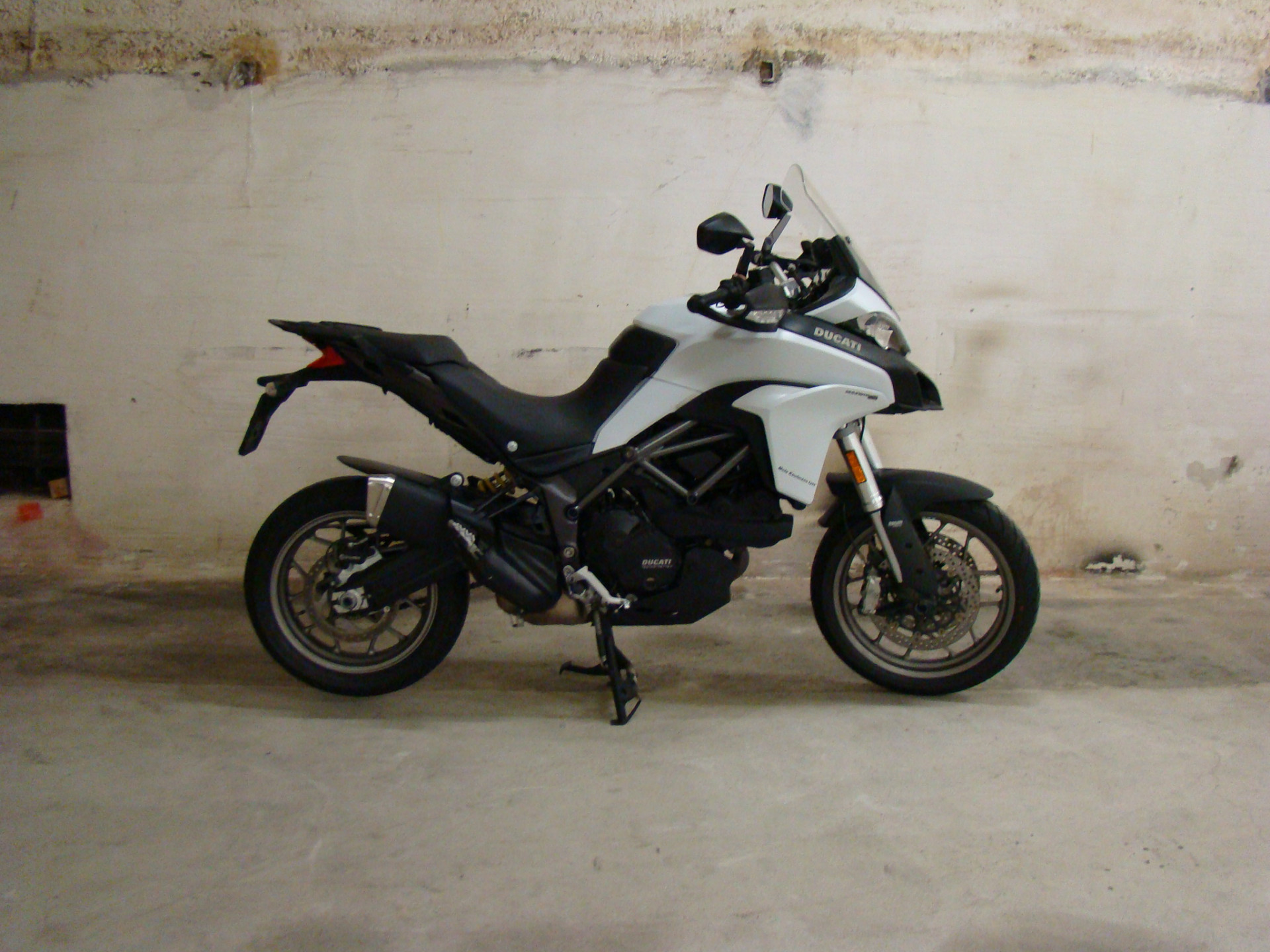 DUCATI Multistrada 950-showroom-element-2