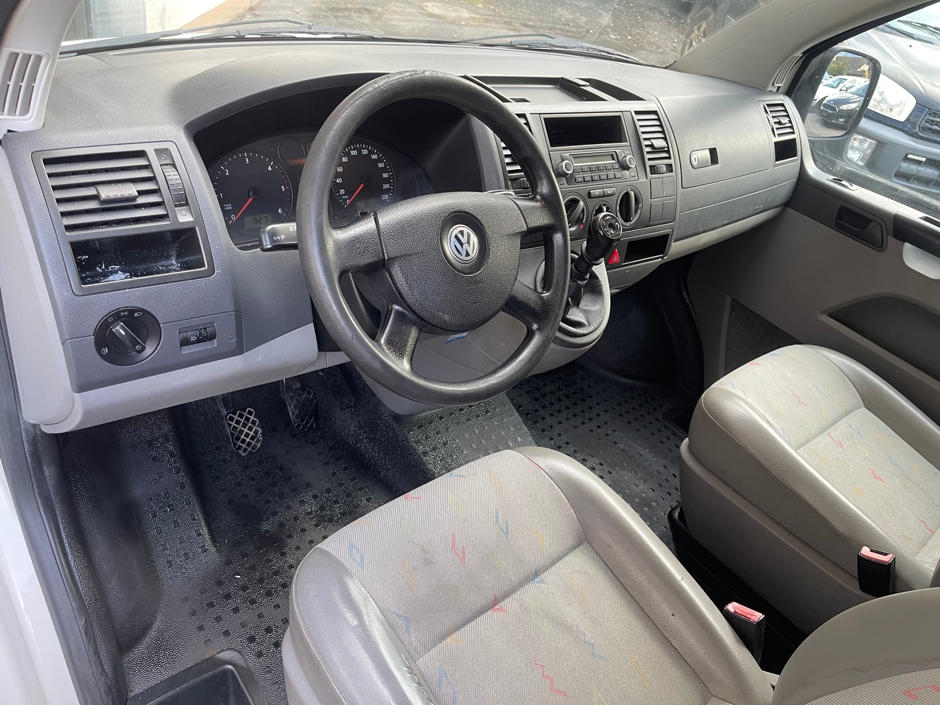 VW T5 1.9 TDI PD Entry-image-10
