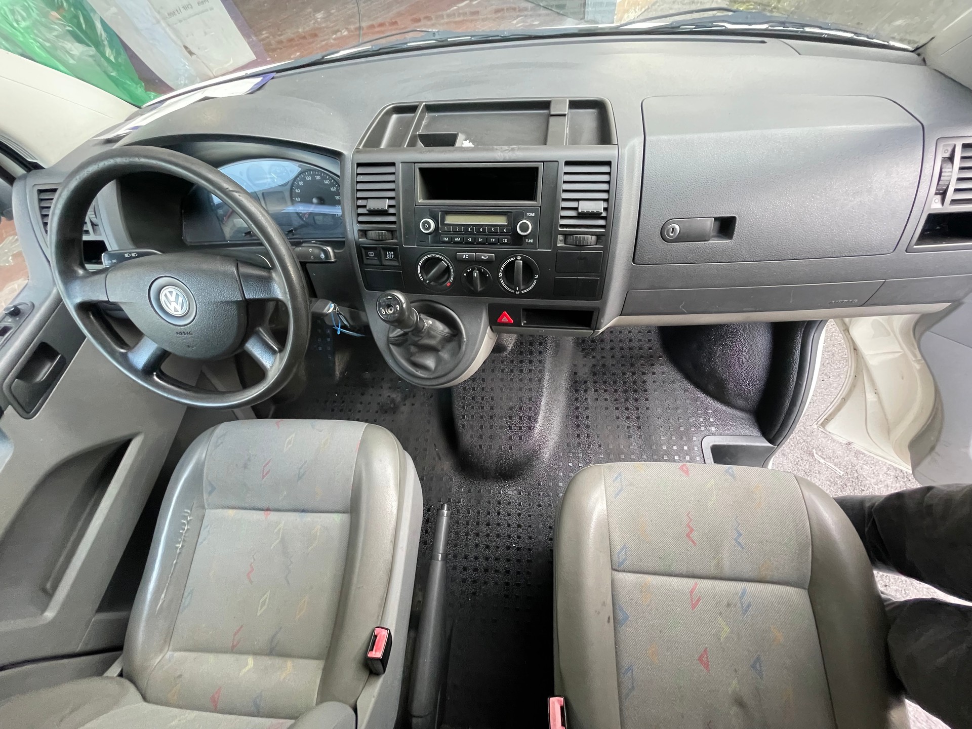 VW T5 1.9 TDI PD Entry-image-11