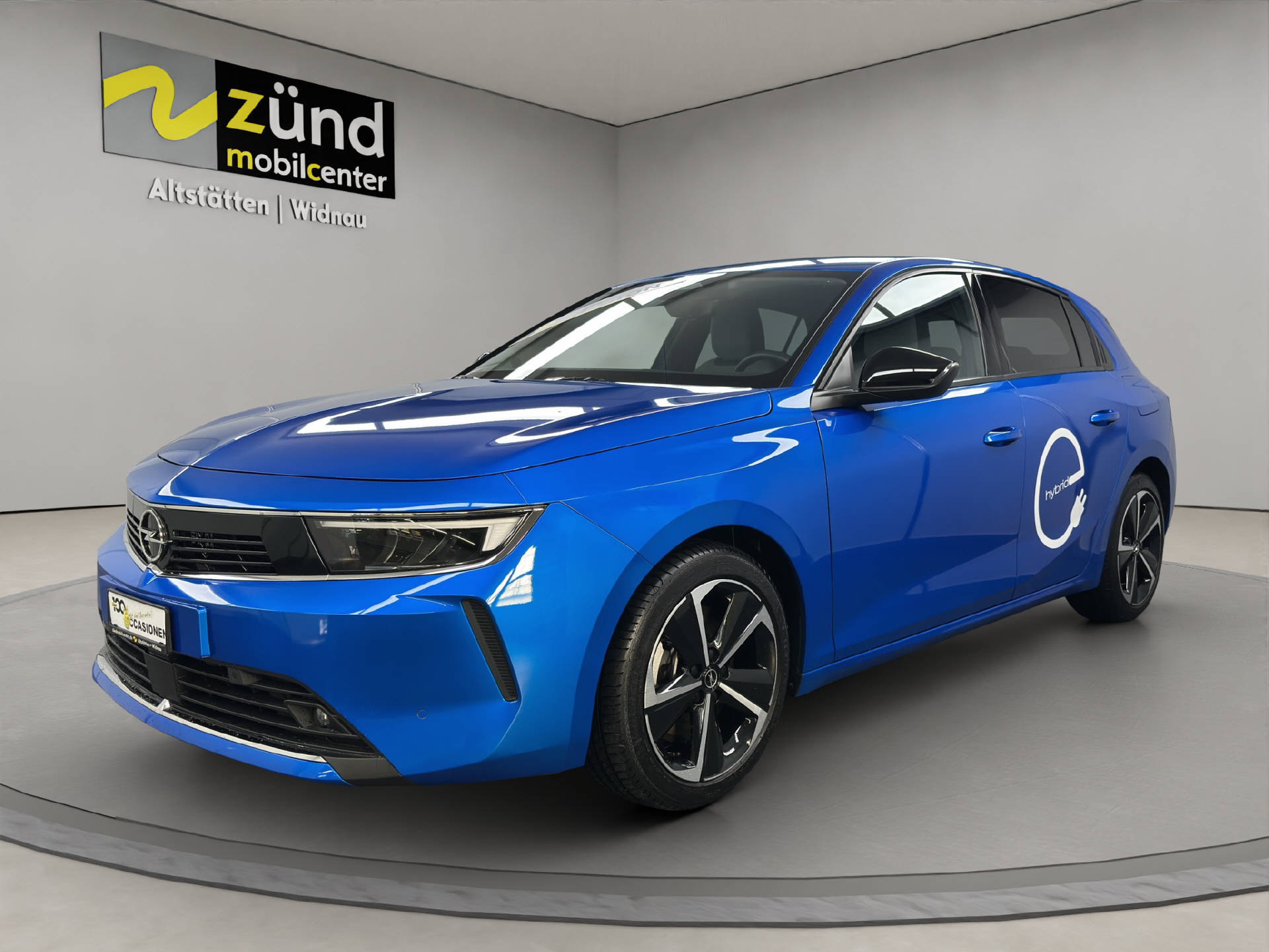 OPEL Astra 1.6 T PHEV 180PS Automat Swiss-image-0