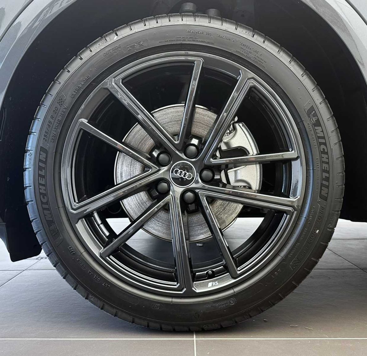 AUDI Q5 TFSI quatto 150 kW S-tronic-image-2