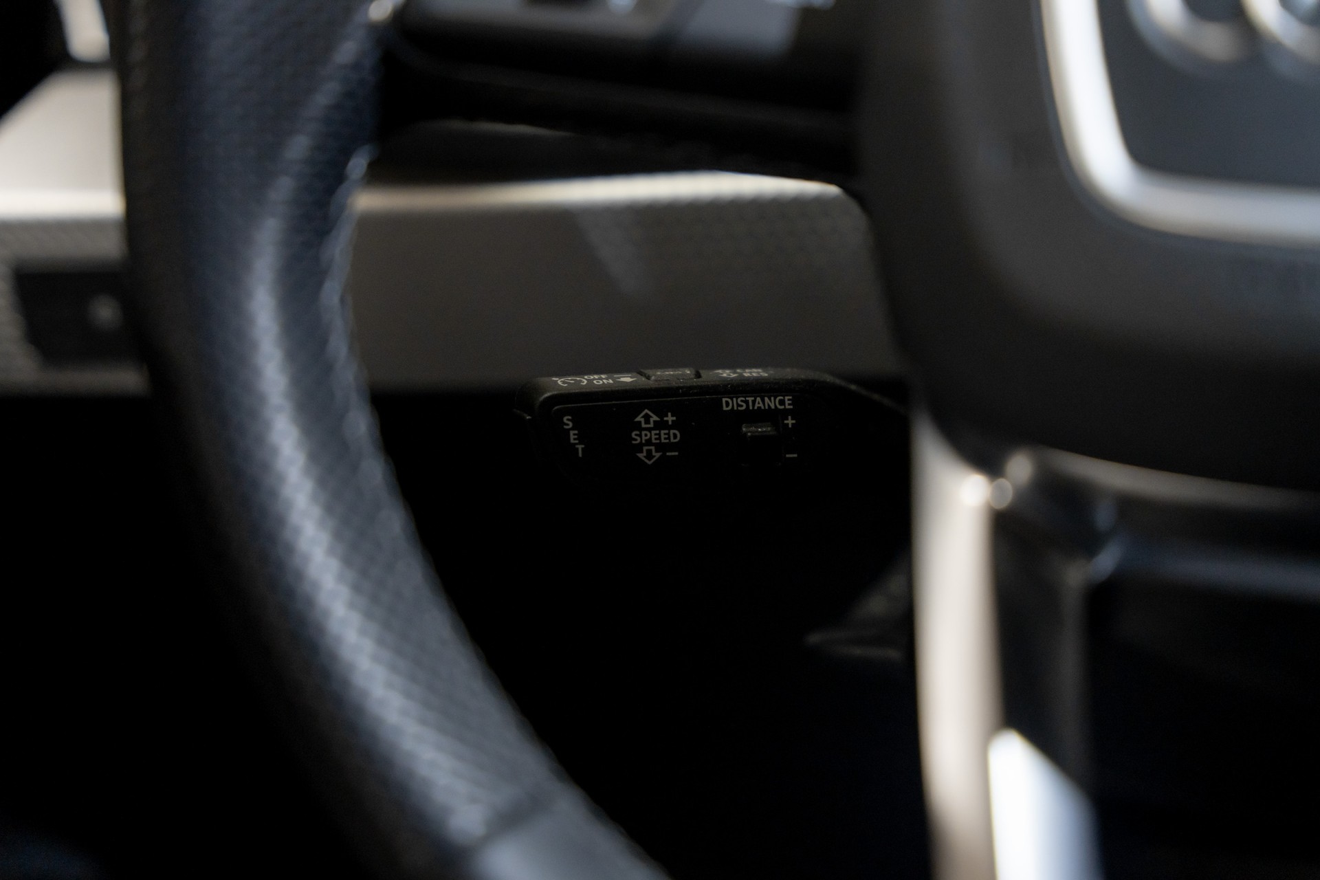 AUDI A1 Sportback 30 TFSI S Line Attraction S-tronic-image-8