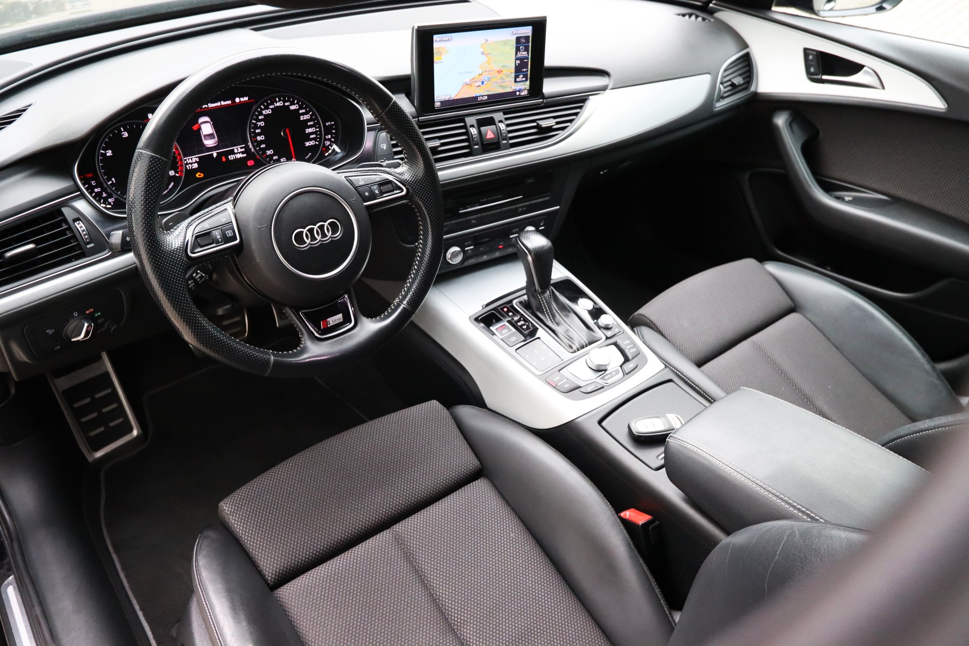 AUDI A6 2.0 TDI S-tronic-image-11