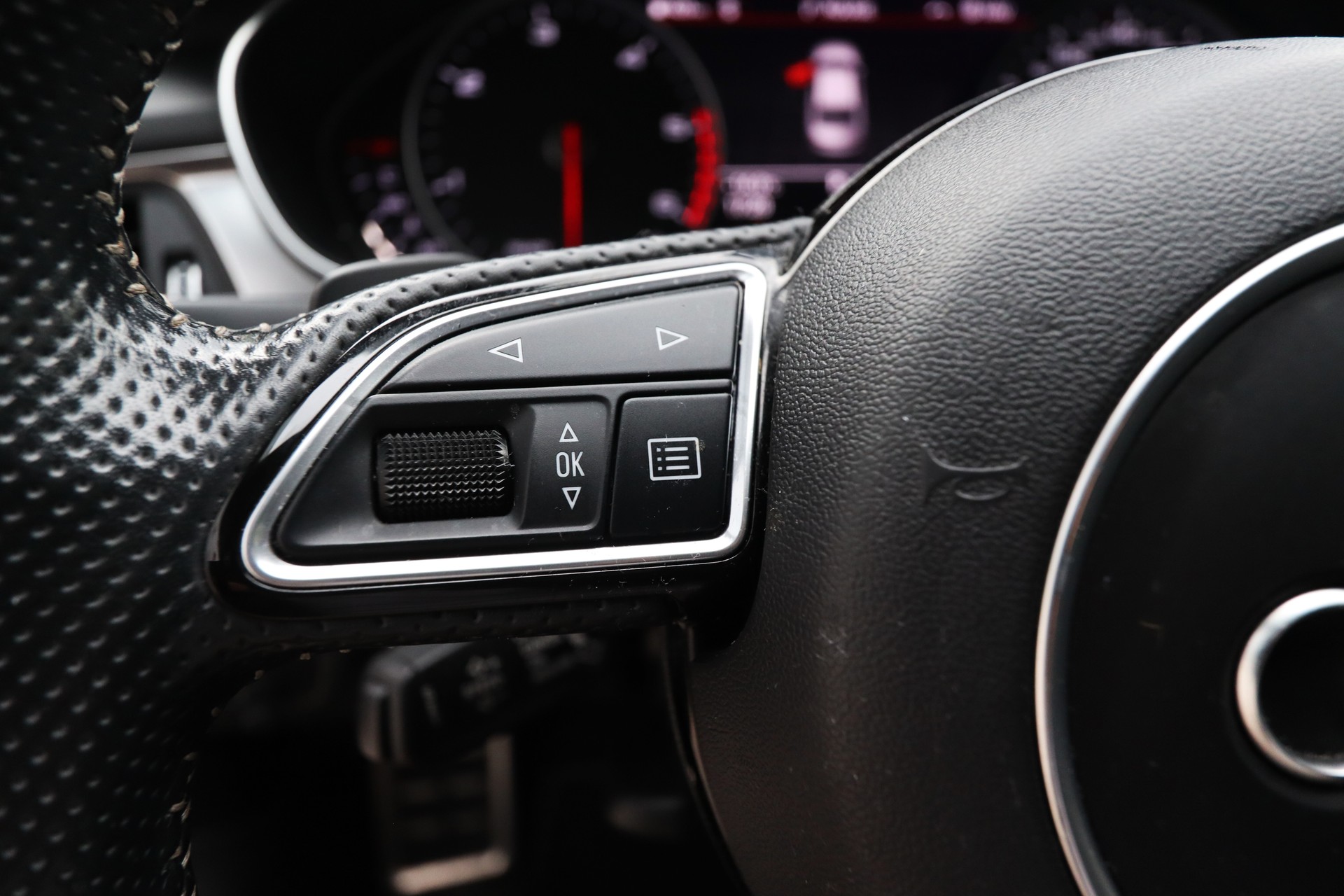 AUDI A6 2.0 TDI S-tronic-image-15