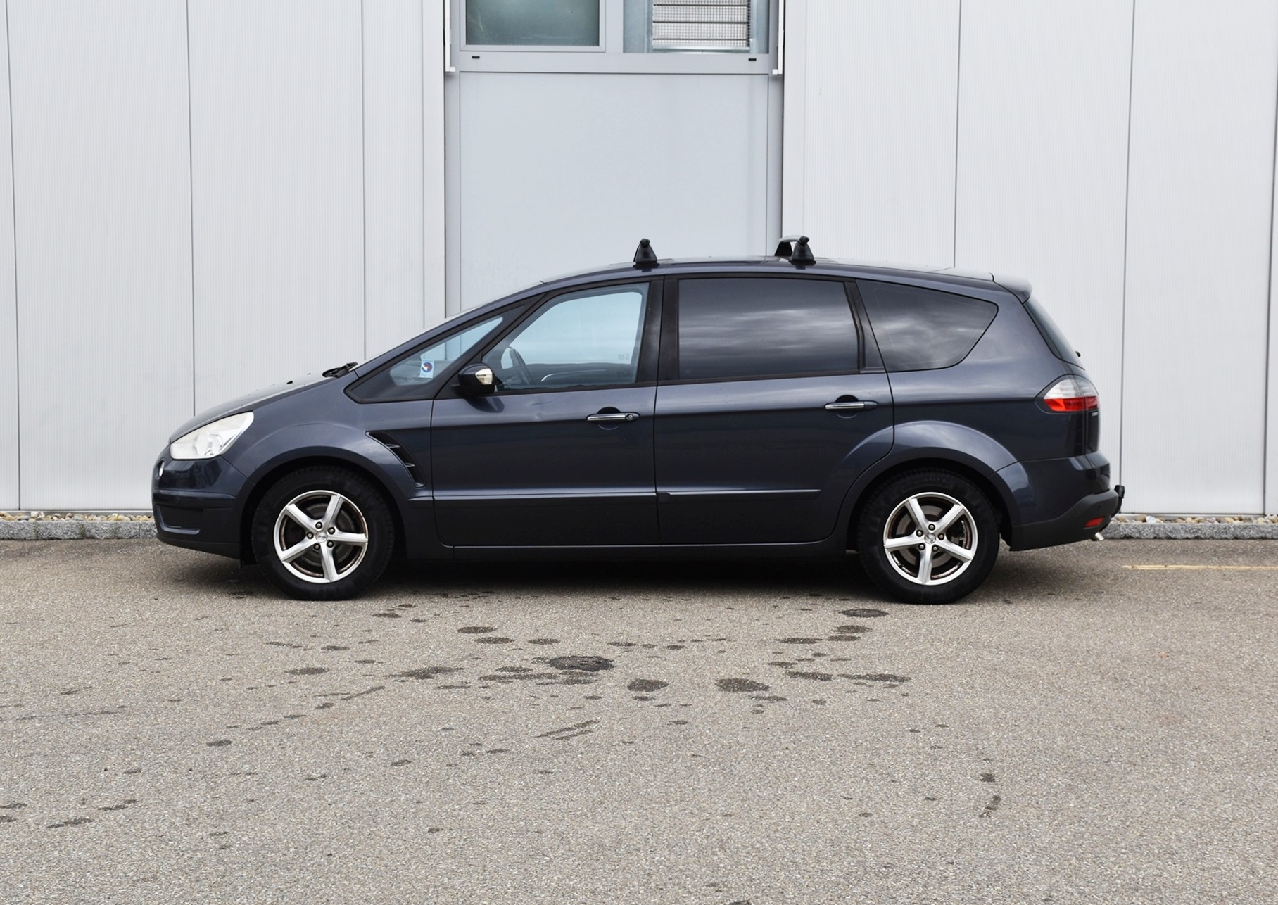 FORD S-Max 2.3i Titanium Automat-image-2