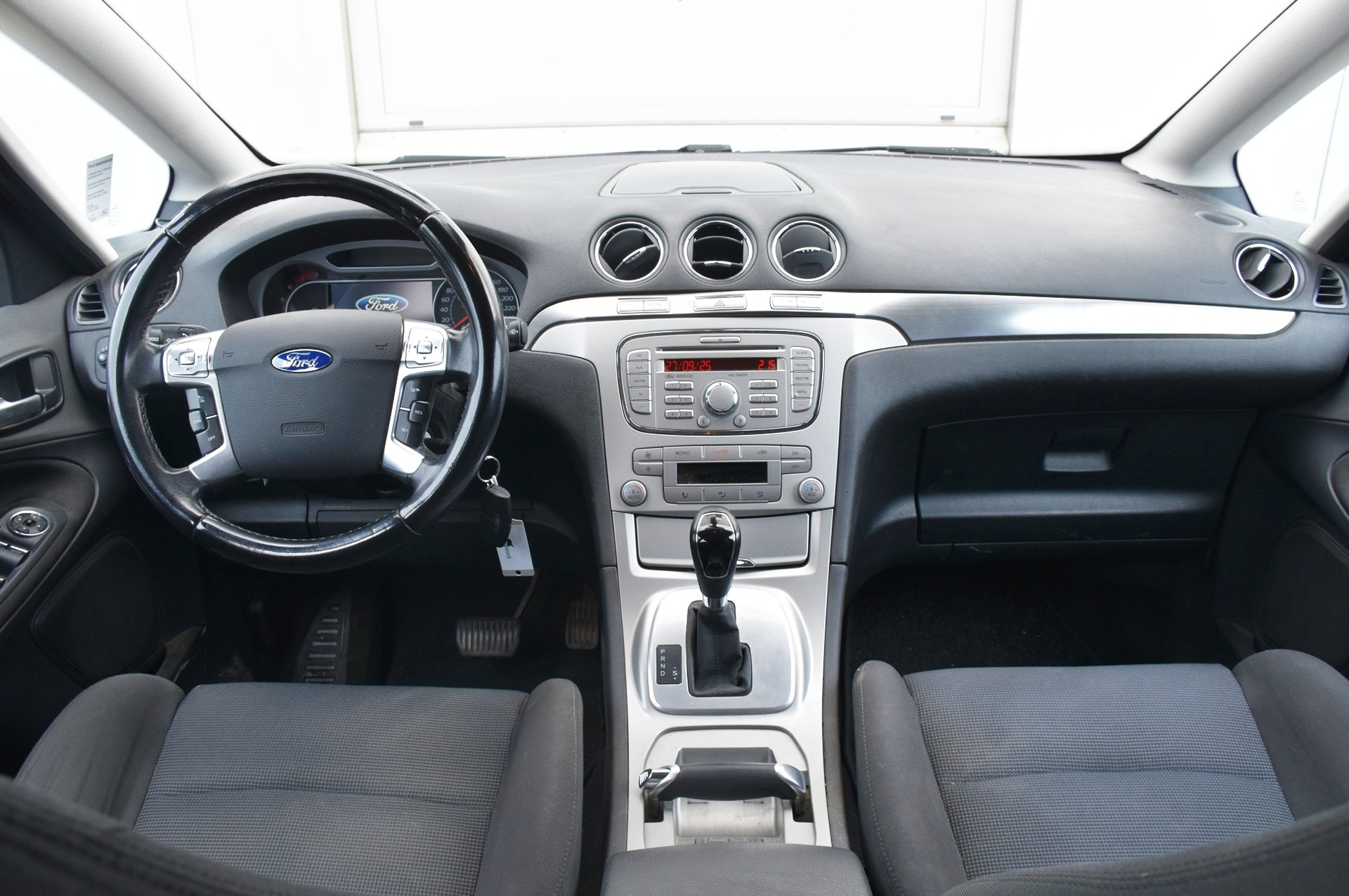 FORD S-Max 2.3i Titanium Automat-image-8
