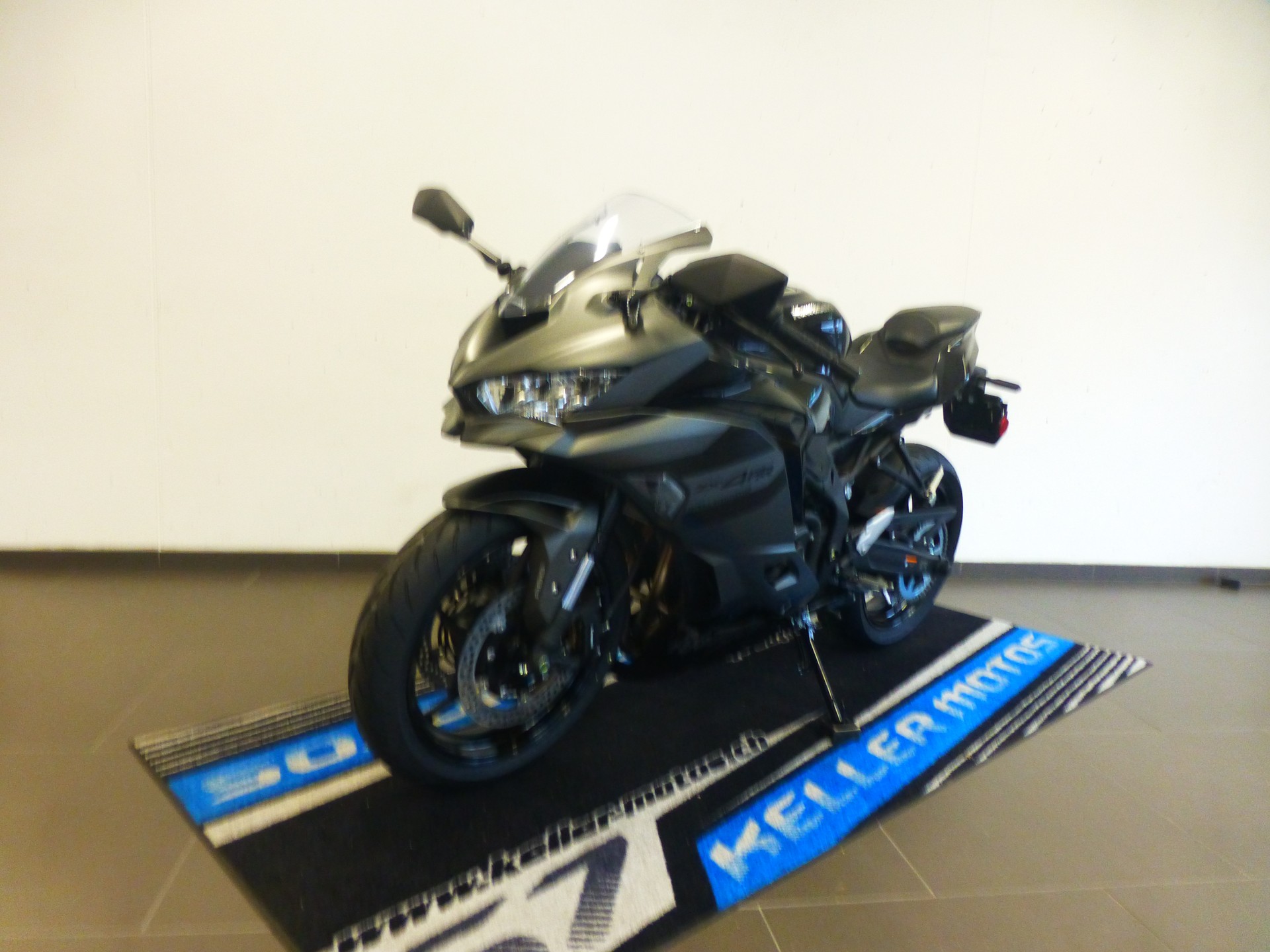 KAWASAKI Ninja ZX-4RR (35kW/57kW) Modell 2026-image-5