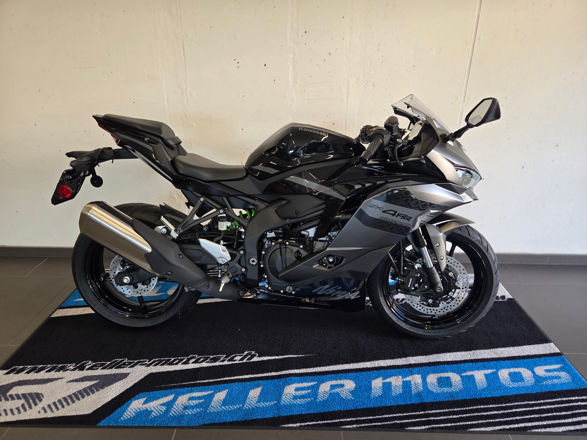 KAWASAKI Ninja ZX-4RR (35kW/57kW) Modell 2026