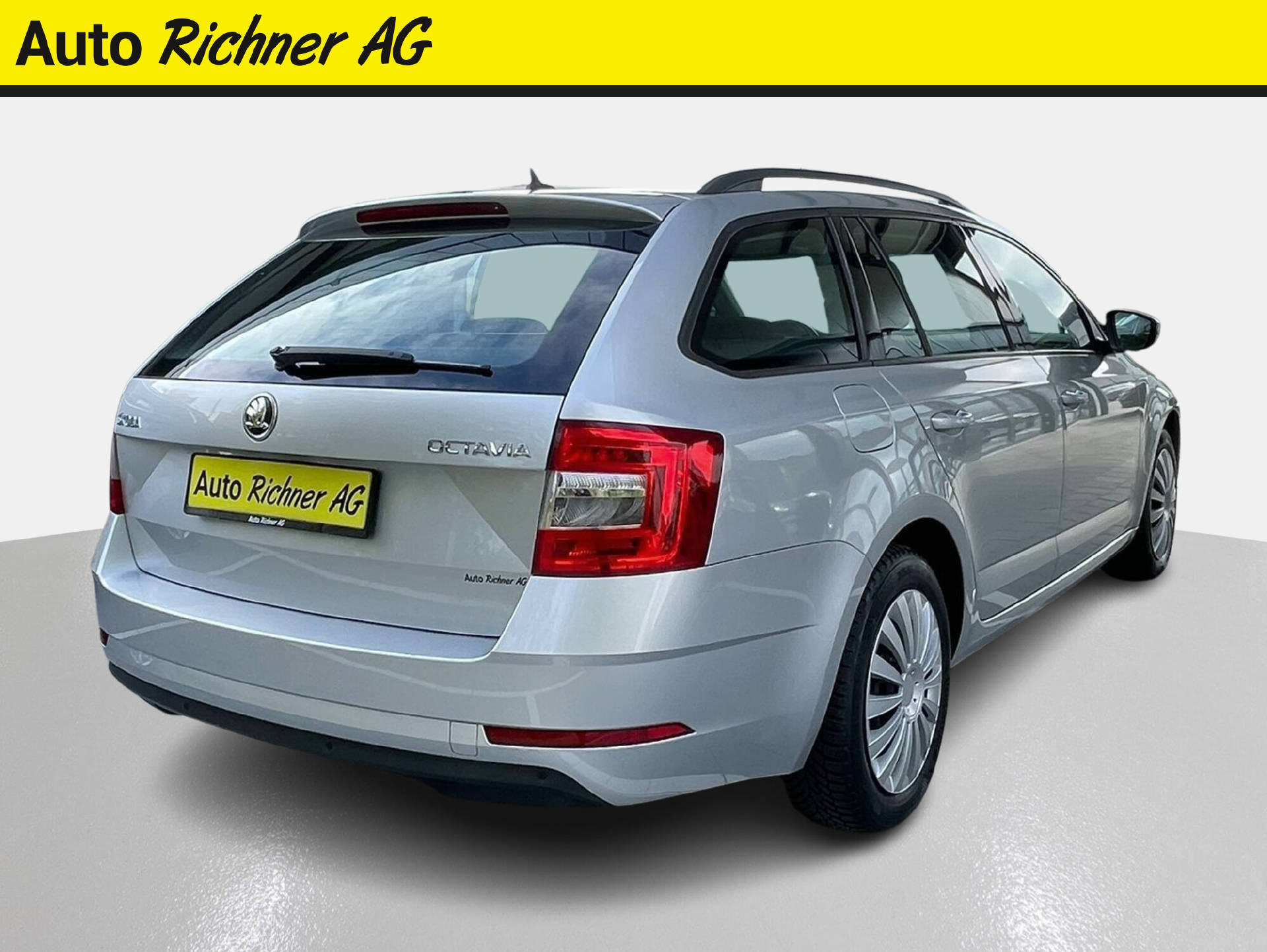 SKODA Octavia Combi 2.0 TDI 150 Ambition DSG-image-3