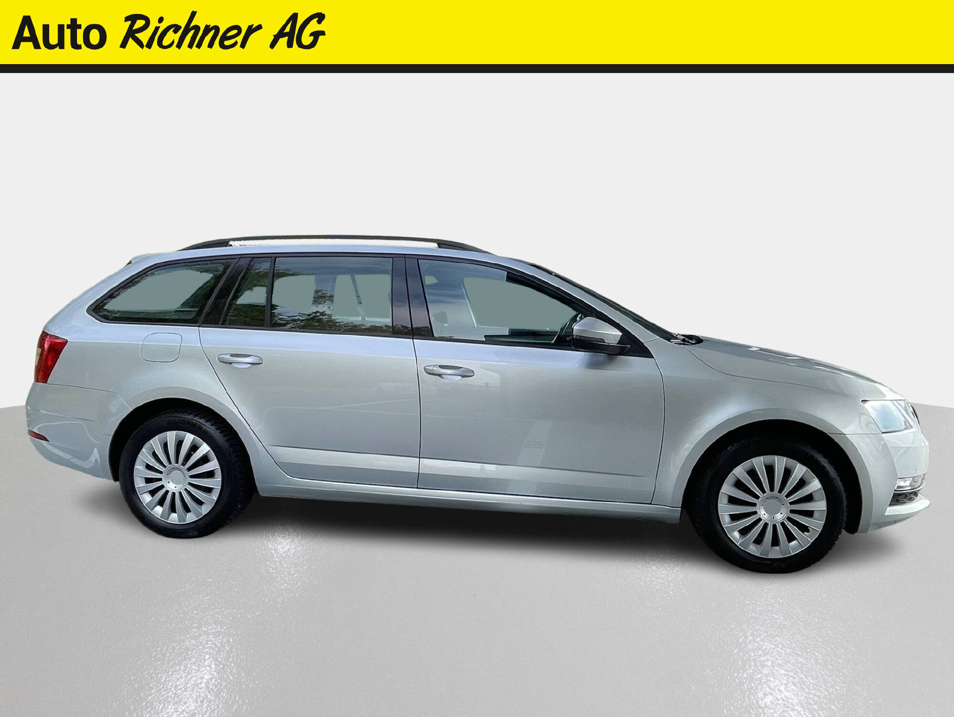 SKODA Octavia Combi 2.0 TDI 150 Ambition DSG-image-2