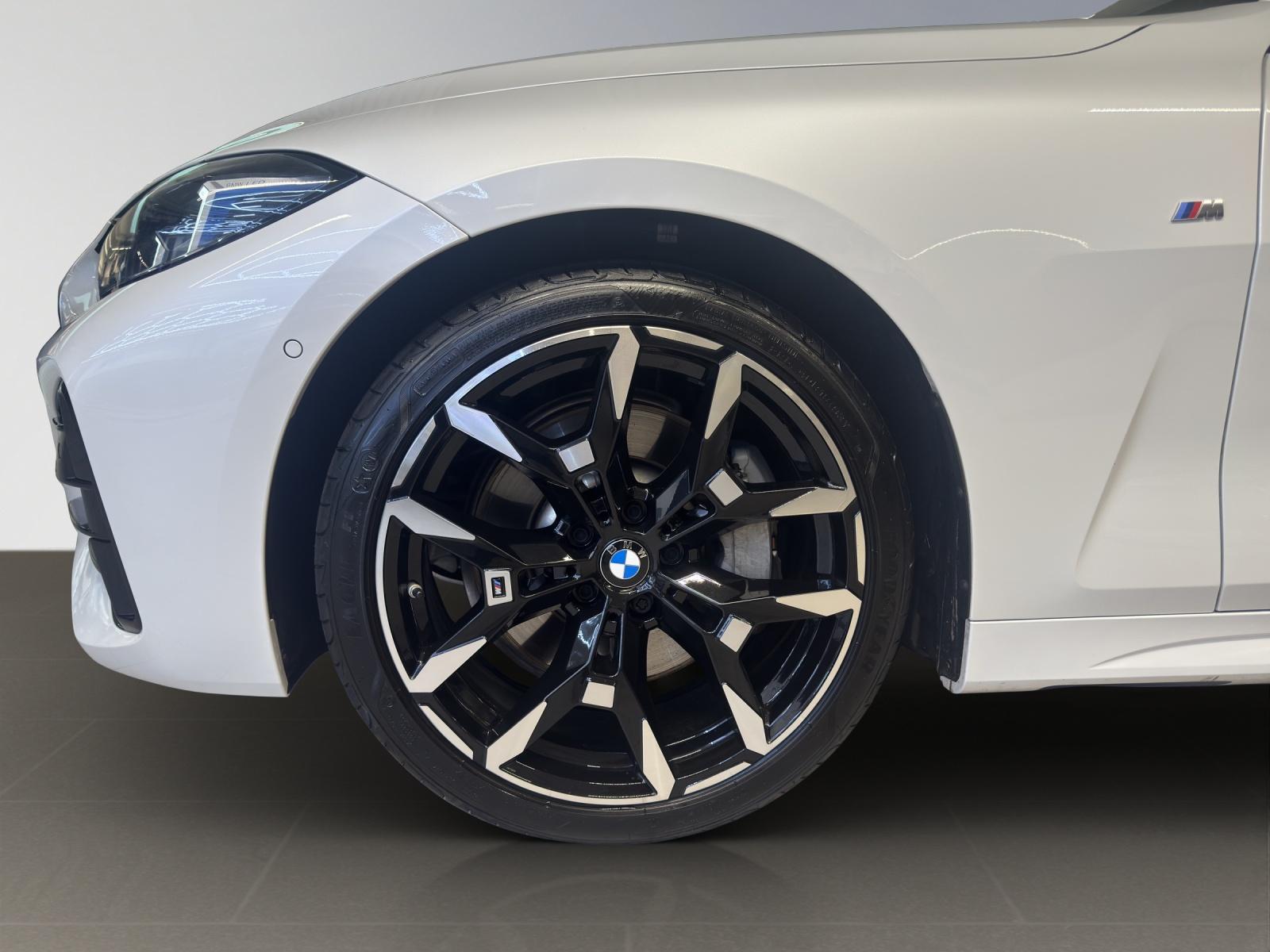 BMW 430i xDrive Cabrio M Sport-image-16