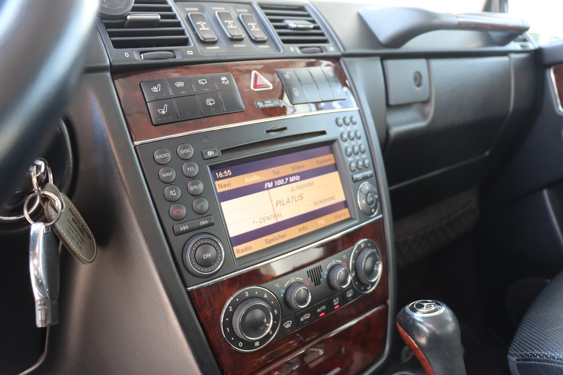 MERCEDES-BENZ G 350 BlueTEC 7G-Tronic-image-15