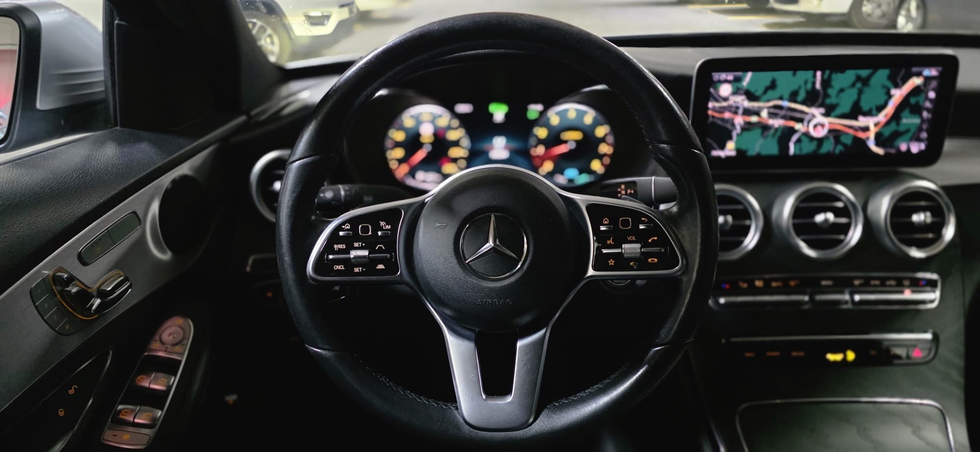 MERCEDES-BENZ C 200 Swiss Star 4Matic 9G-Tronic *CH-FAHRZEUG*Facelift Modell*-image-13
