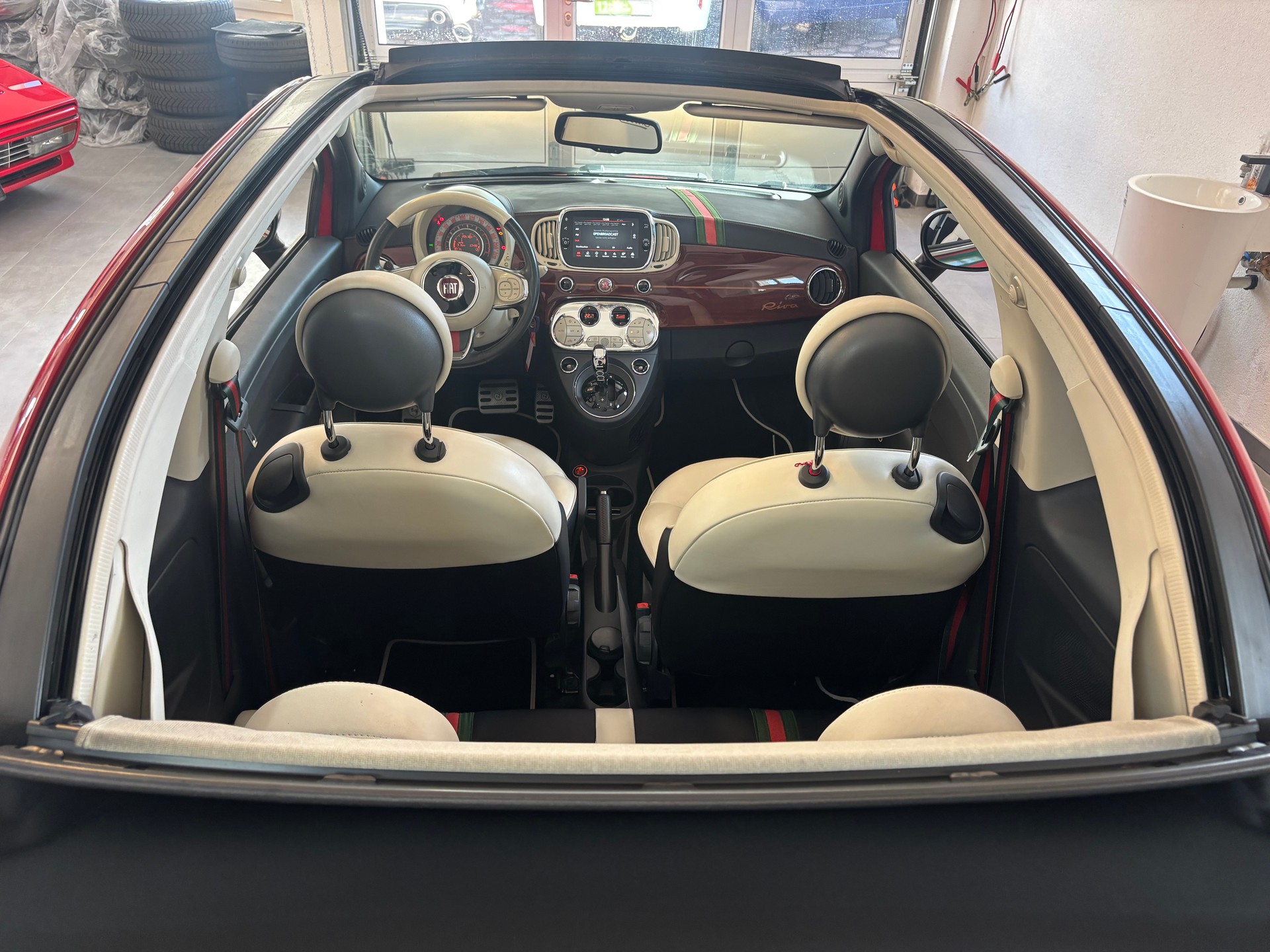 FIAT 500C 0.9 Twinair Riva Dualogic-image-3