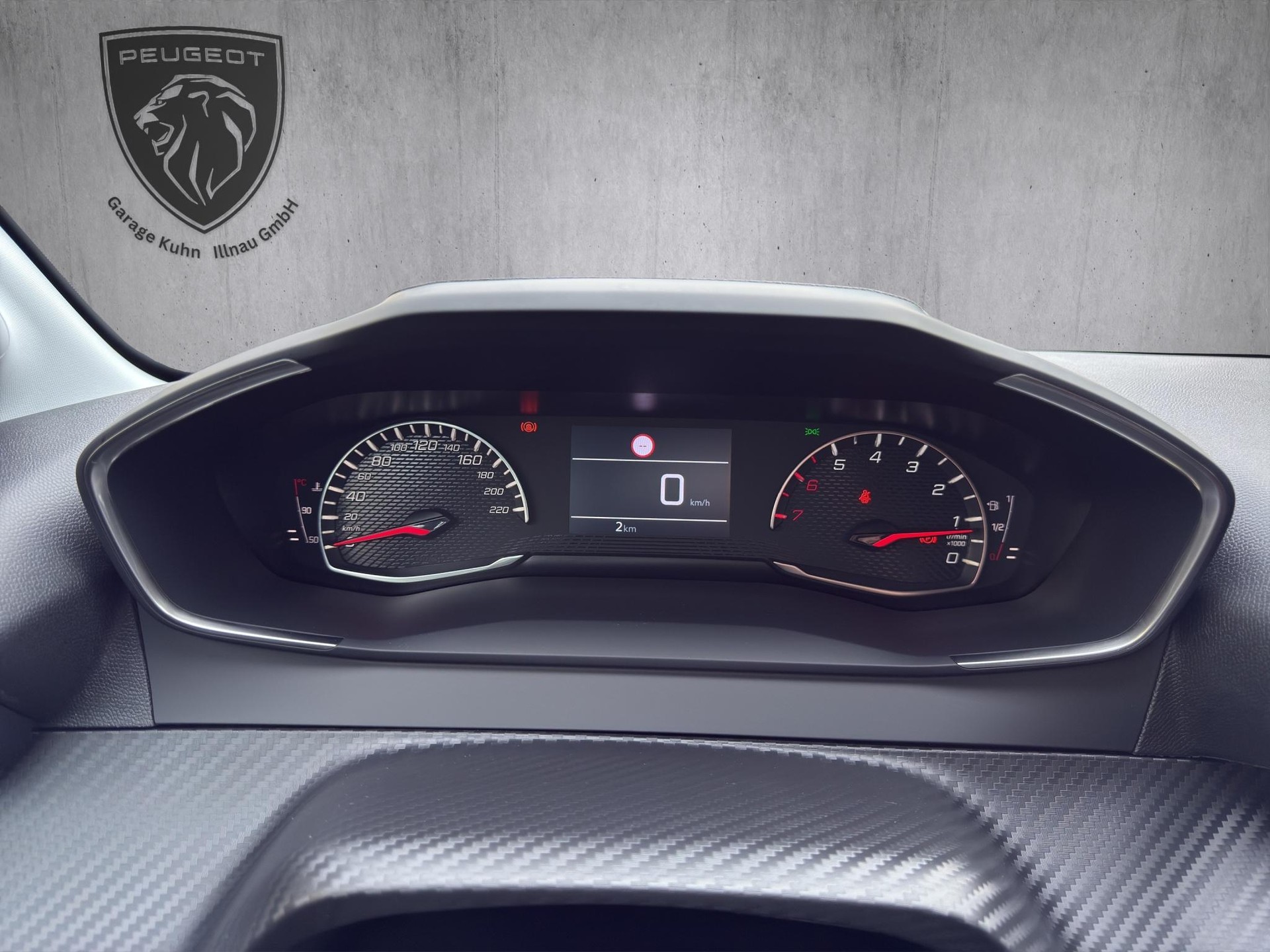 PEUGEOT 208 1.2 PureTech 100 Style-image-11
