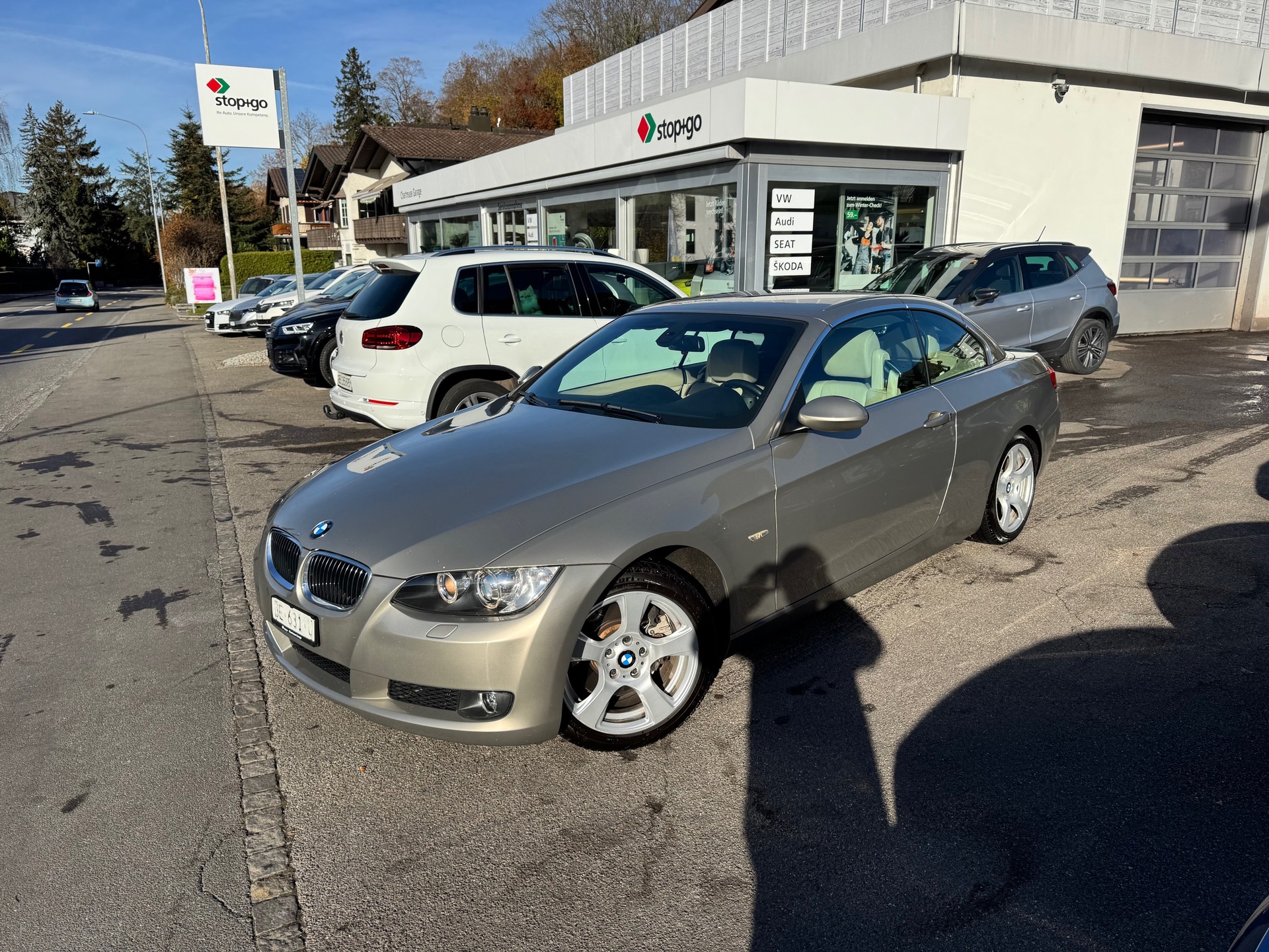 BMW 325i Cabriolet Steptronic-image-0