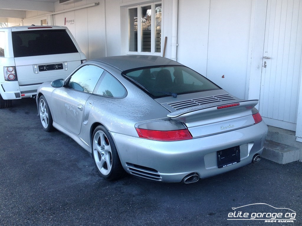PORSCHE 911 Turbo-image-1