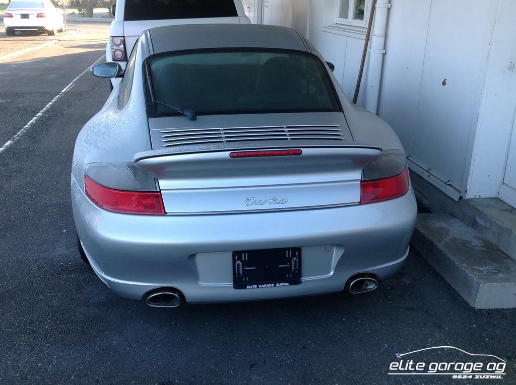 PORSCHE 911 Turbo-image-3