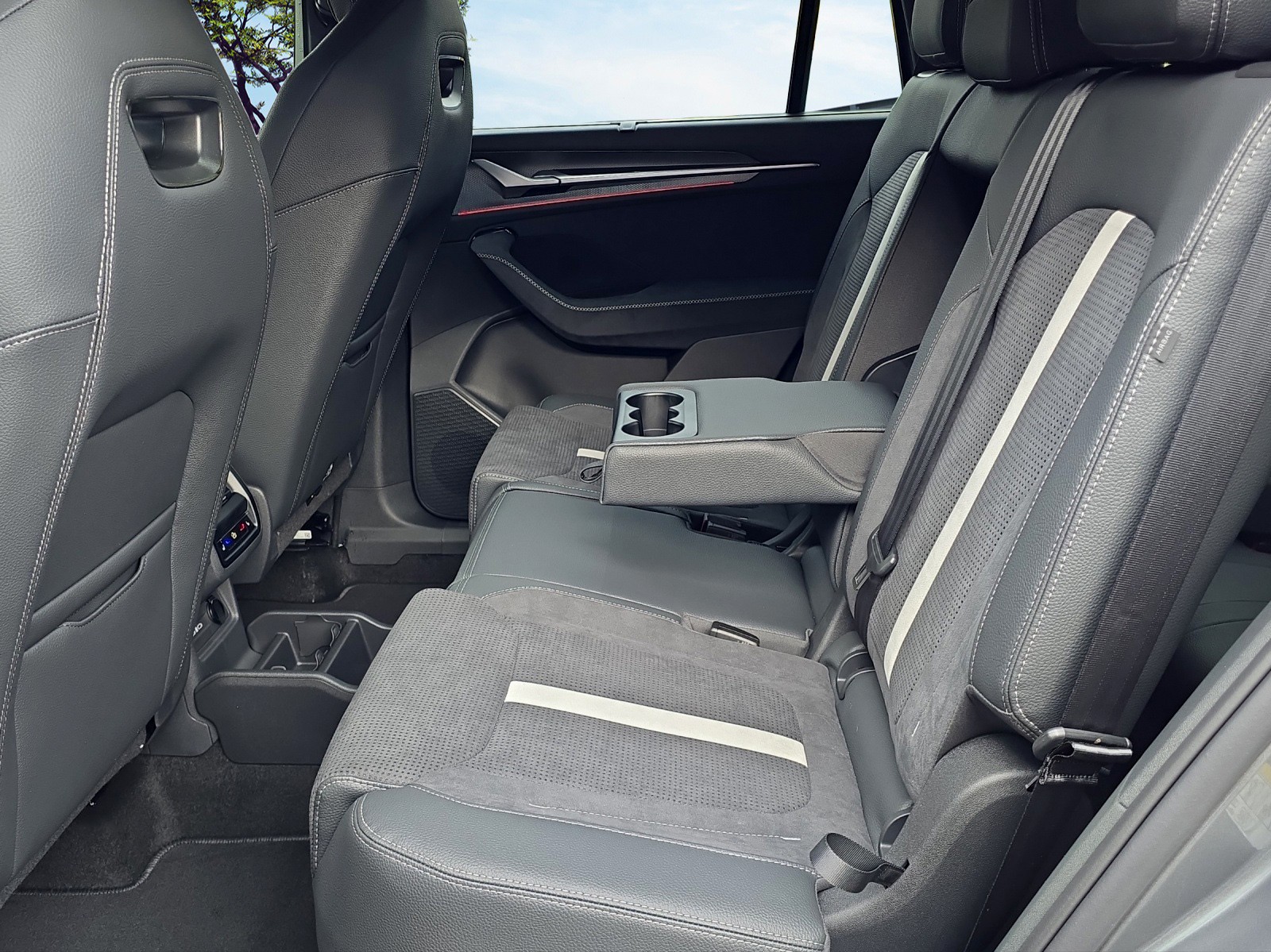 SKODA Kodiaq 2.0 TSI Sportline 4x4-image-7