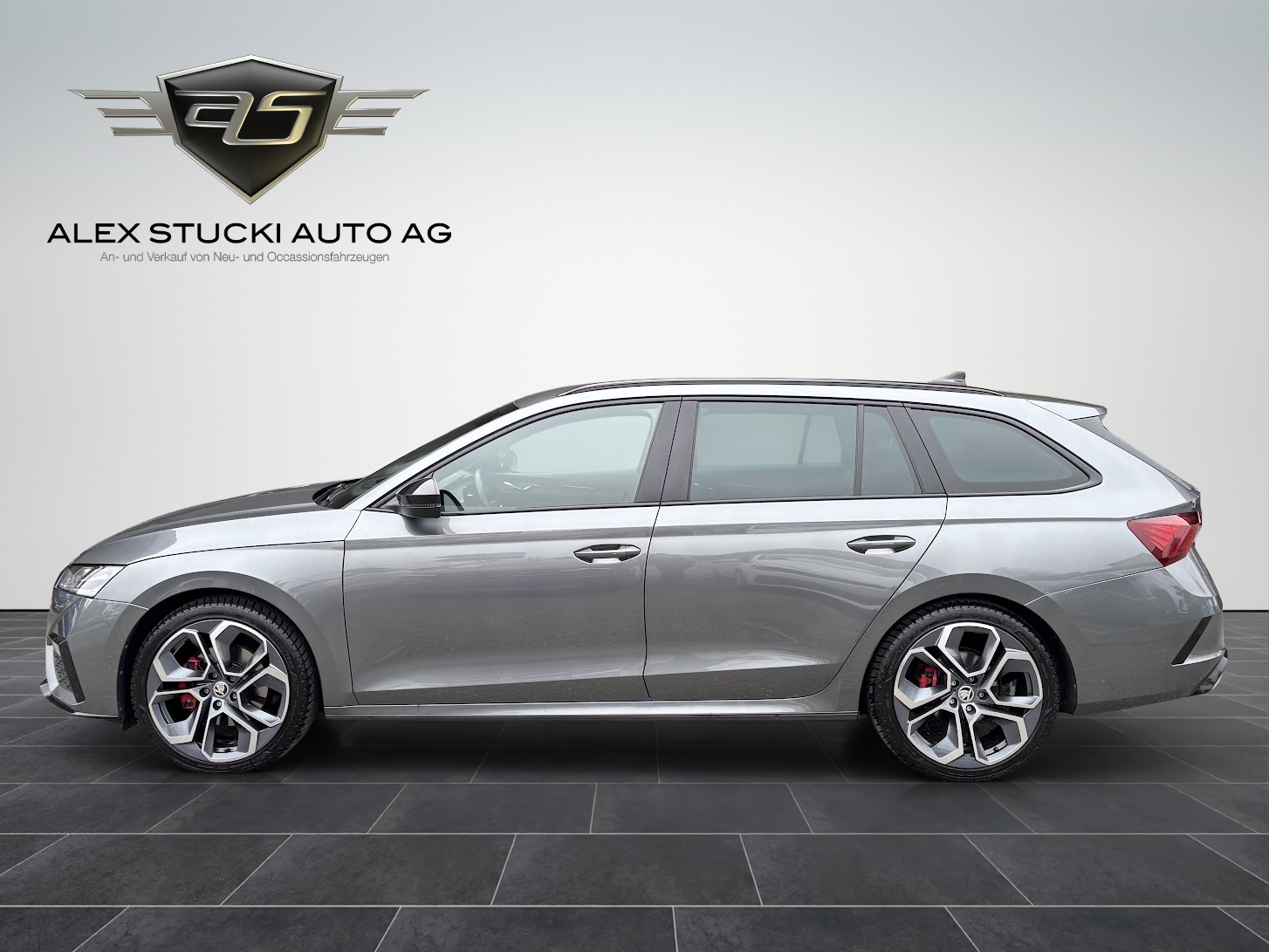 SKODA Octavia Combi 2.0 TDI DSG RS 4x4-showroom-element-3