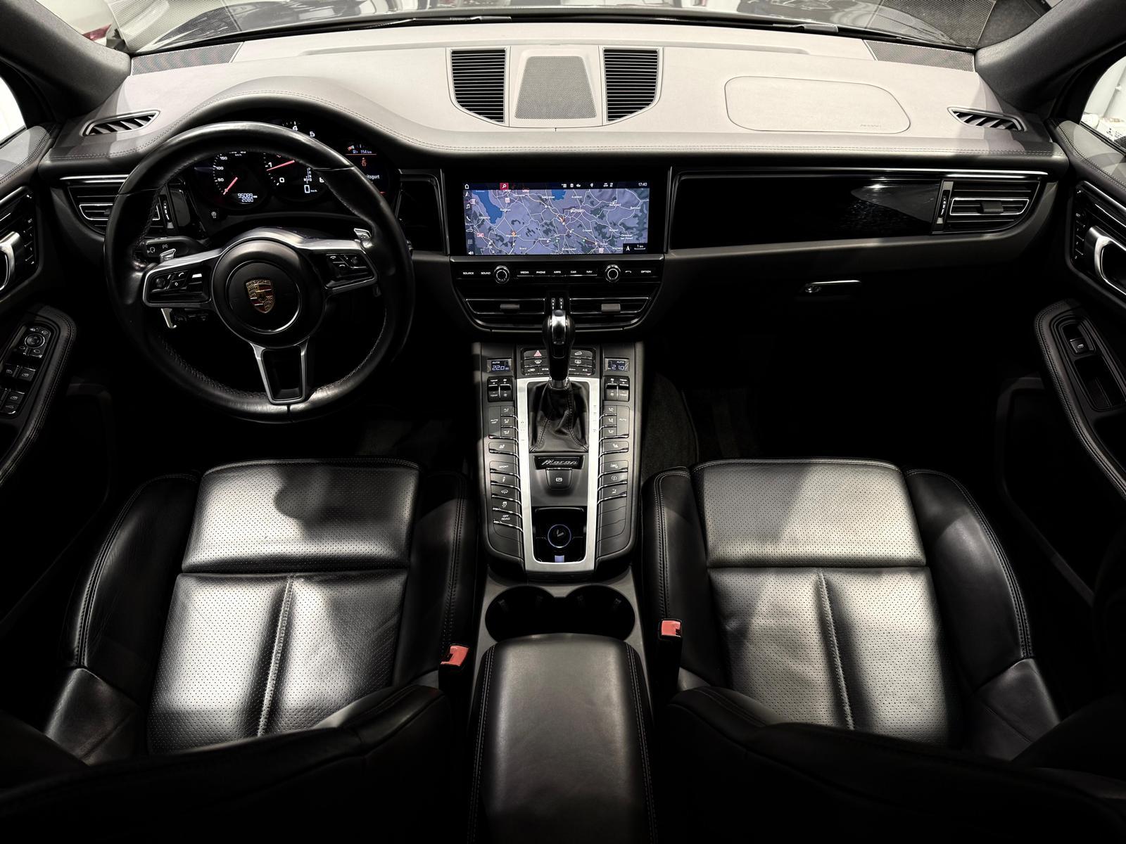 PORSCHE Macan 2.0-image-8