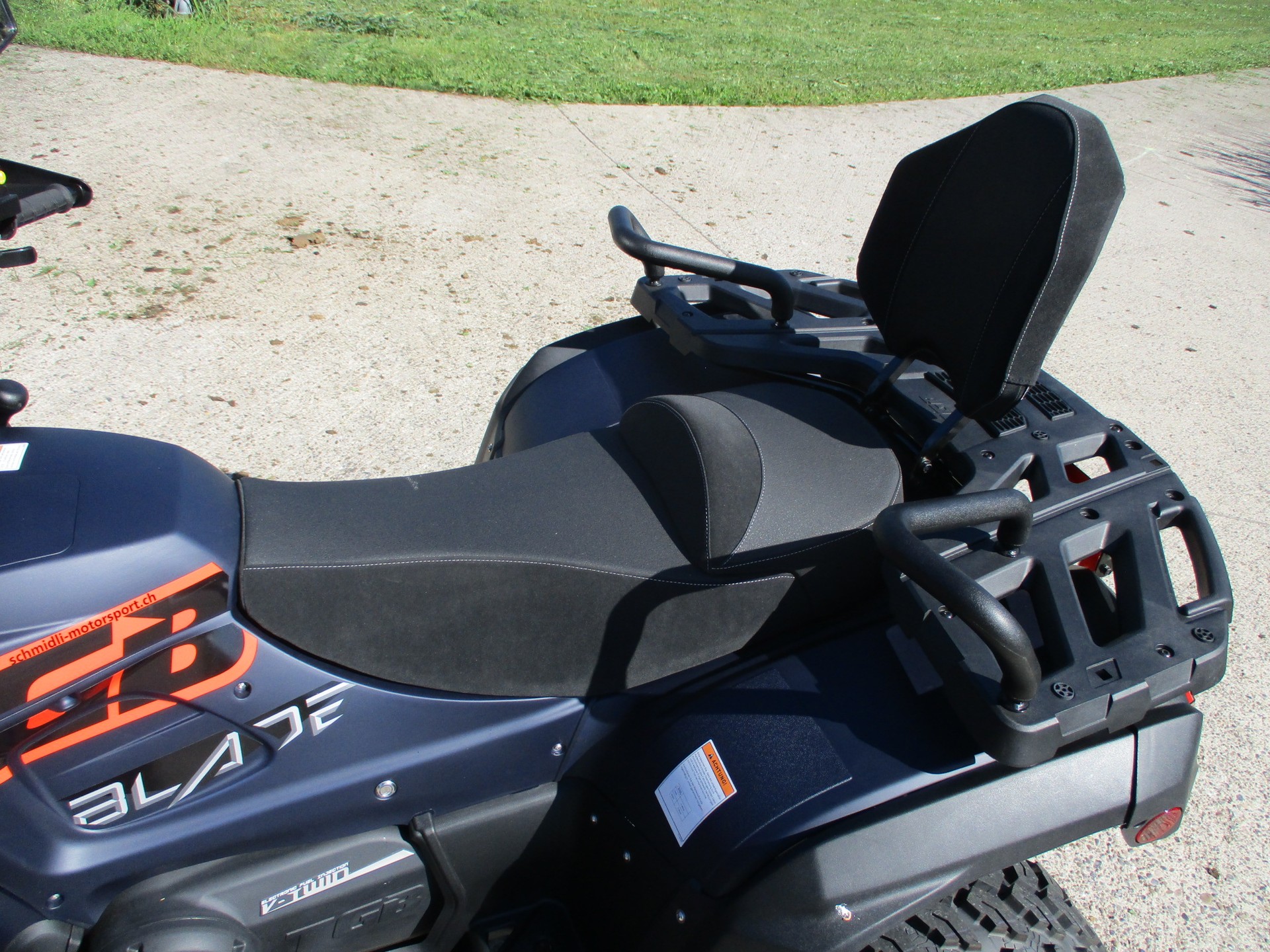 TGB Blade 1000 EFI LT Touring 4x4-image-8