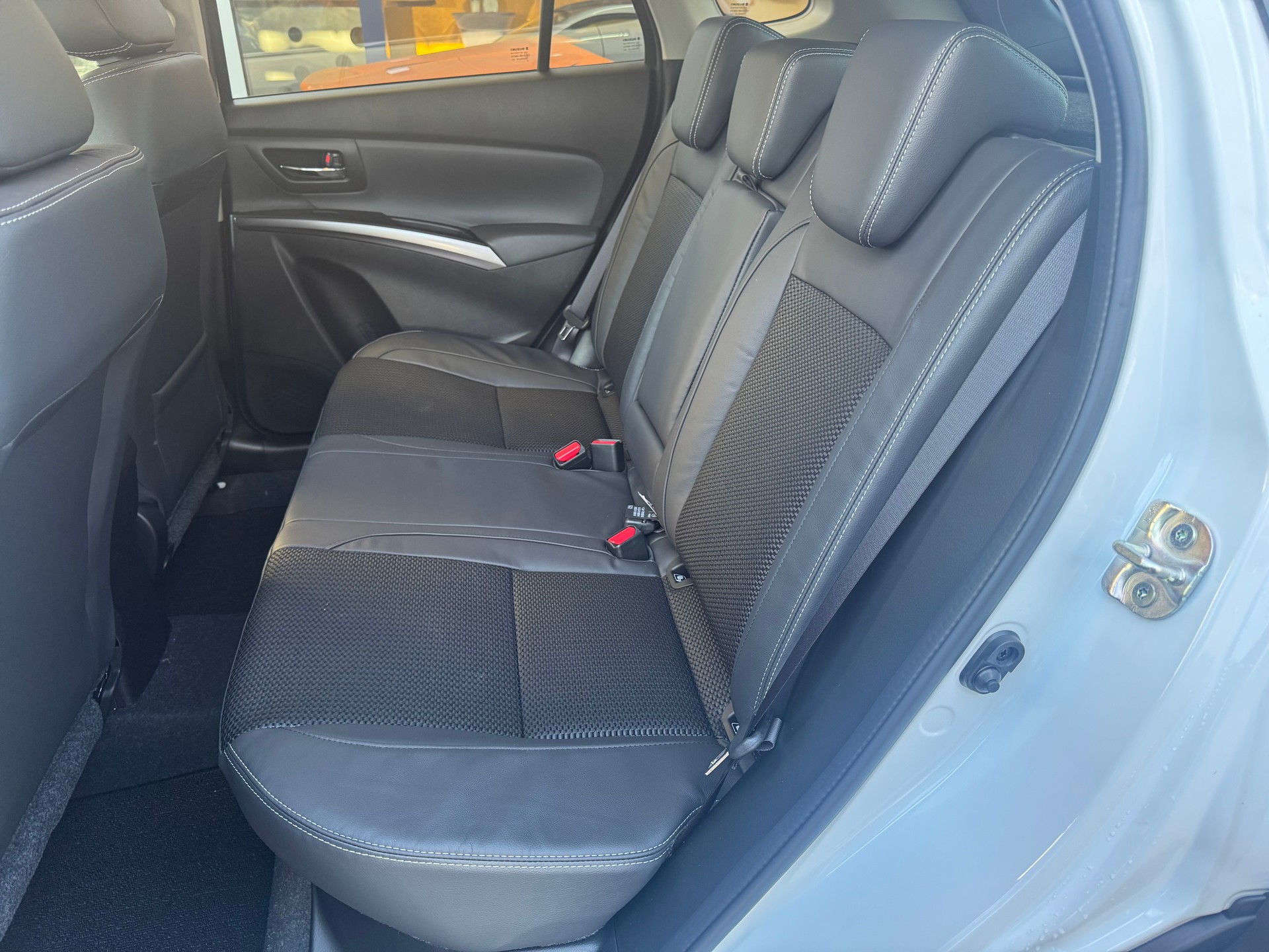 SUZUKI S-Cross 1.4 16V Compact Top MHD 4WD Automatic-image-17