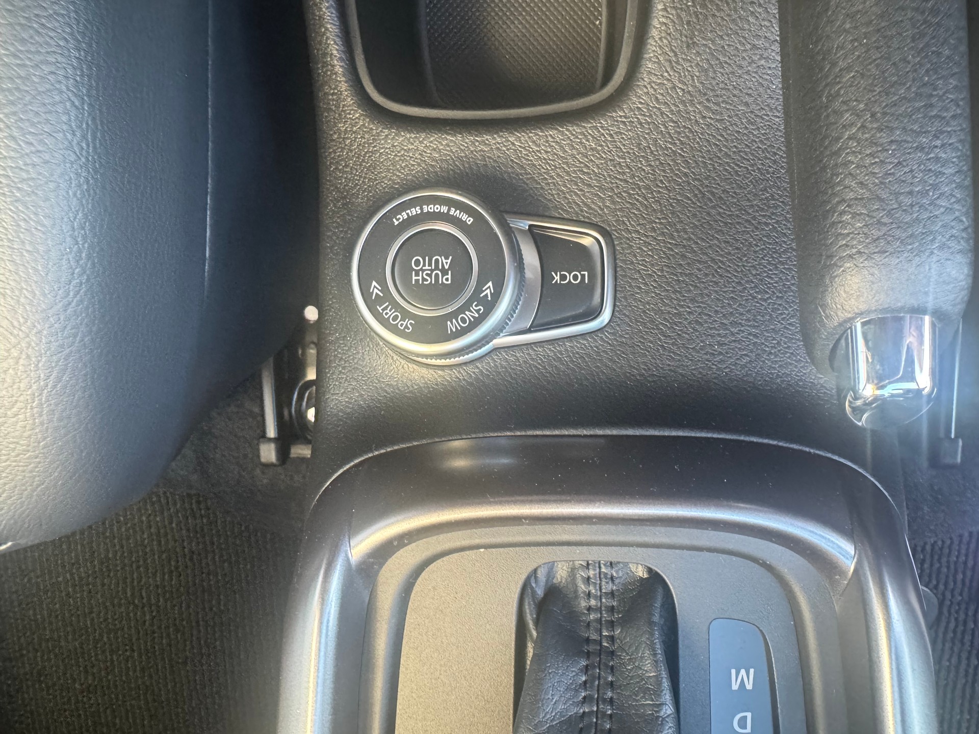 SUZUKI S-Cross 1.4 16V Compact Top MHD 4WD Automatic-image-10