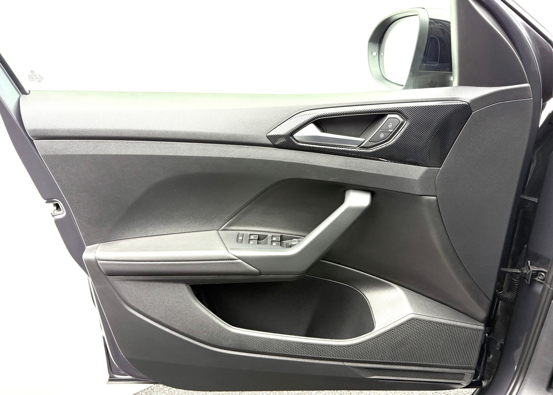 VW T-Cross 1.0 TSI EVO Life DSG-image-12